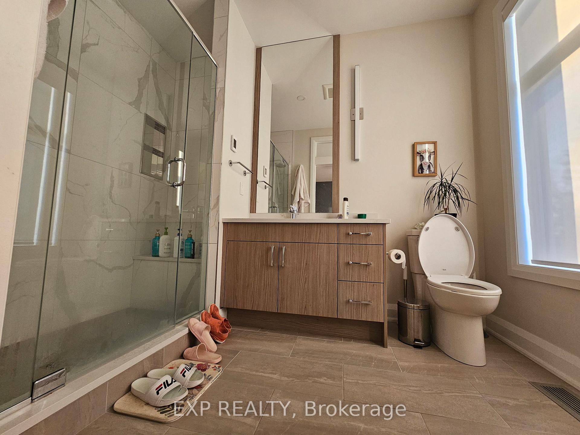Photo 7 of 44 Tower Road, Ottawa, Meadowlands/St. Claire Gardens — HOMEH