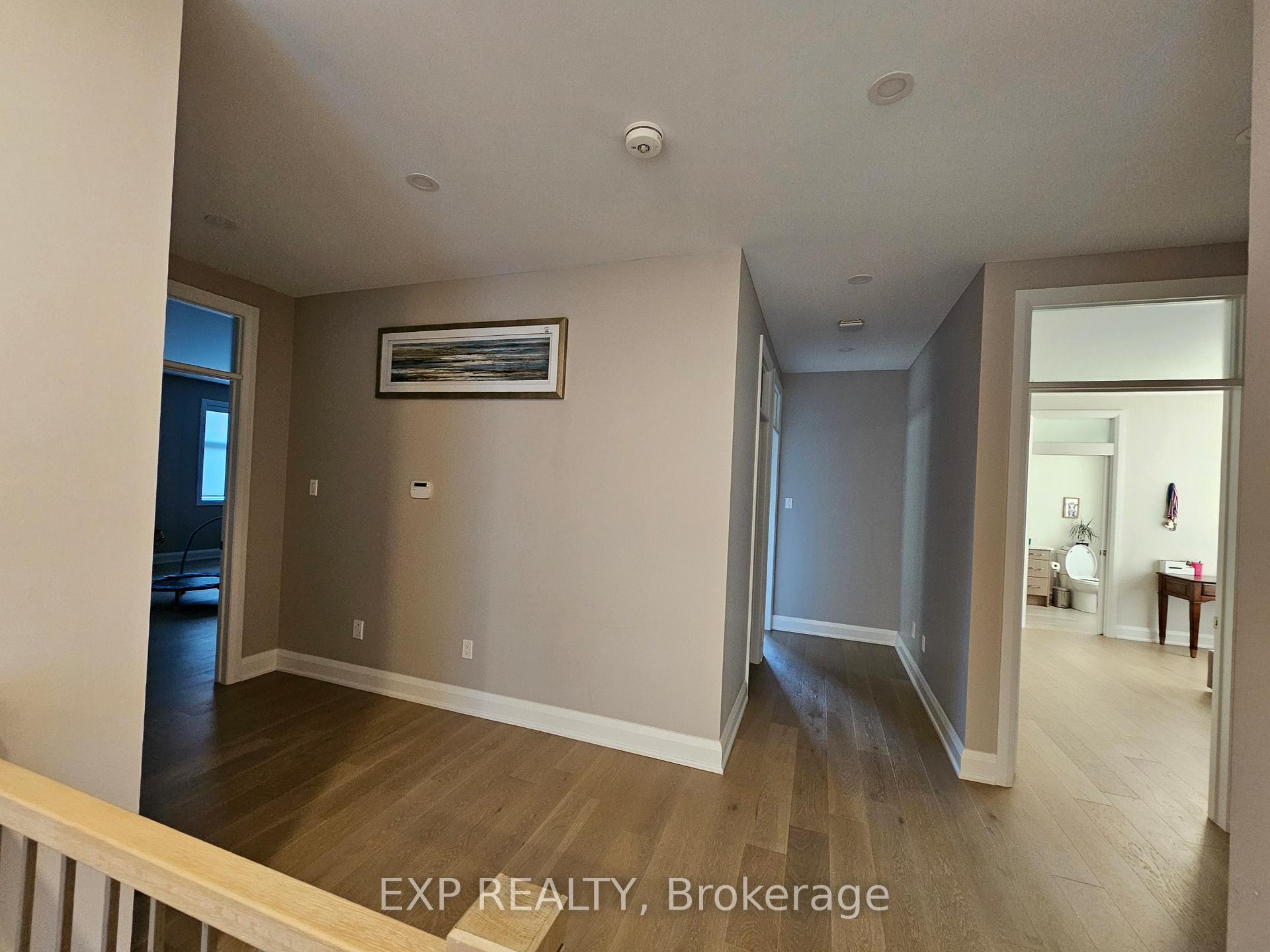 Photo 10 of 44 Tower Road, Ottawa, Meadowlands/St. Claire Gardens — HOMEH