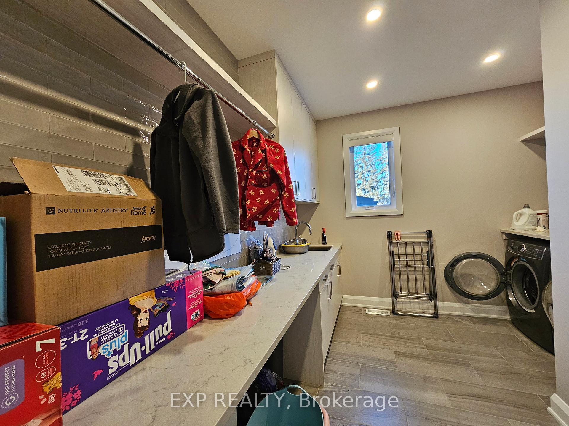 Photo 11 of 44 Tower Road, Ottawa, Meadowlands/St. Claire Gardens — HOMEH