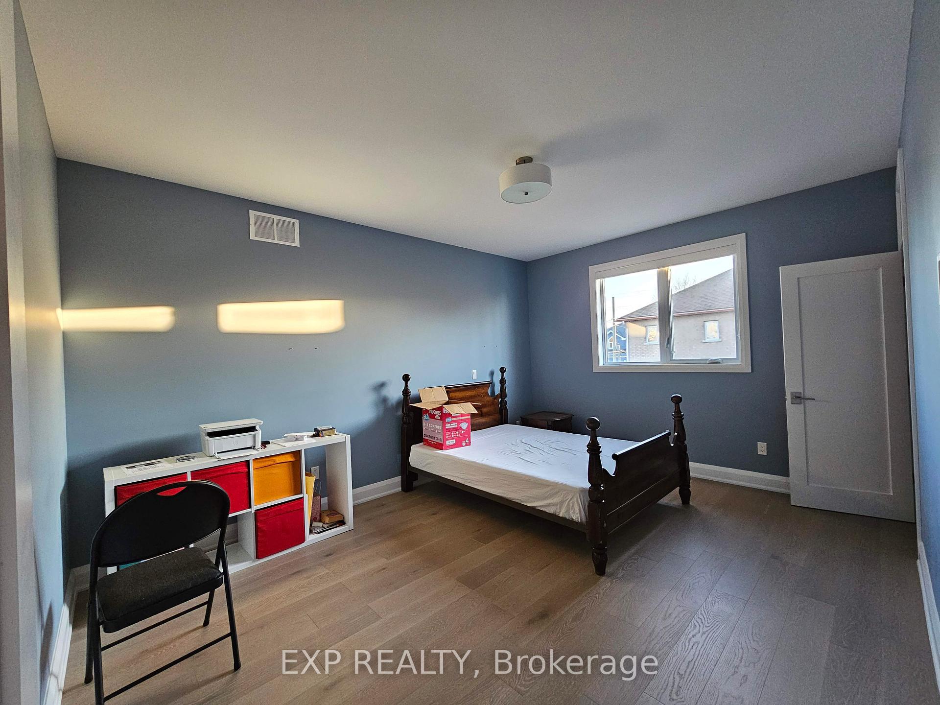 Photo 16 of 44 Tower Road, Ottawa, Meadowlands/St. Claire Gardens — HOMEH