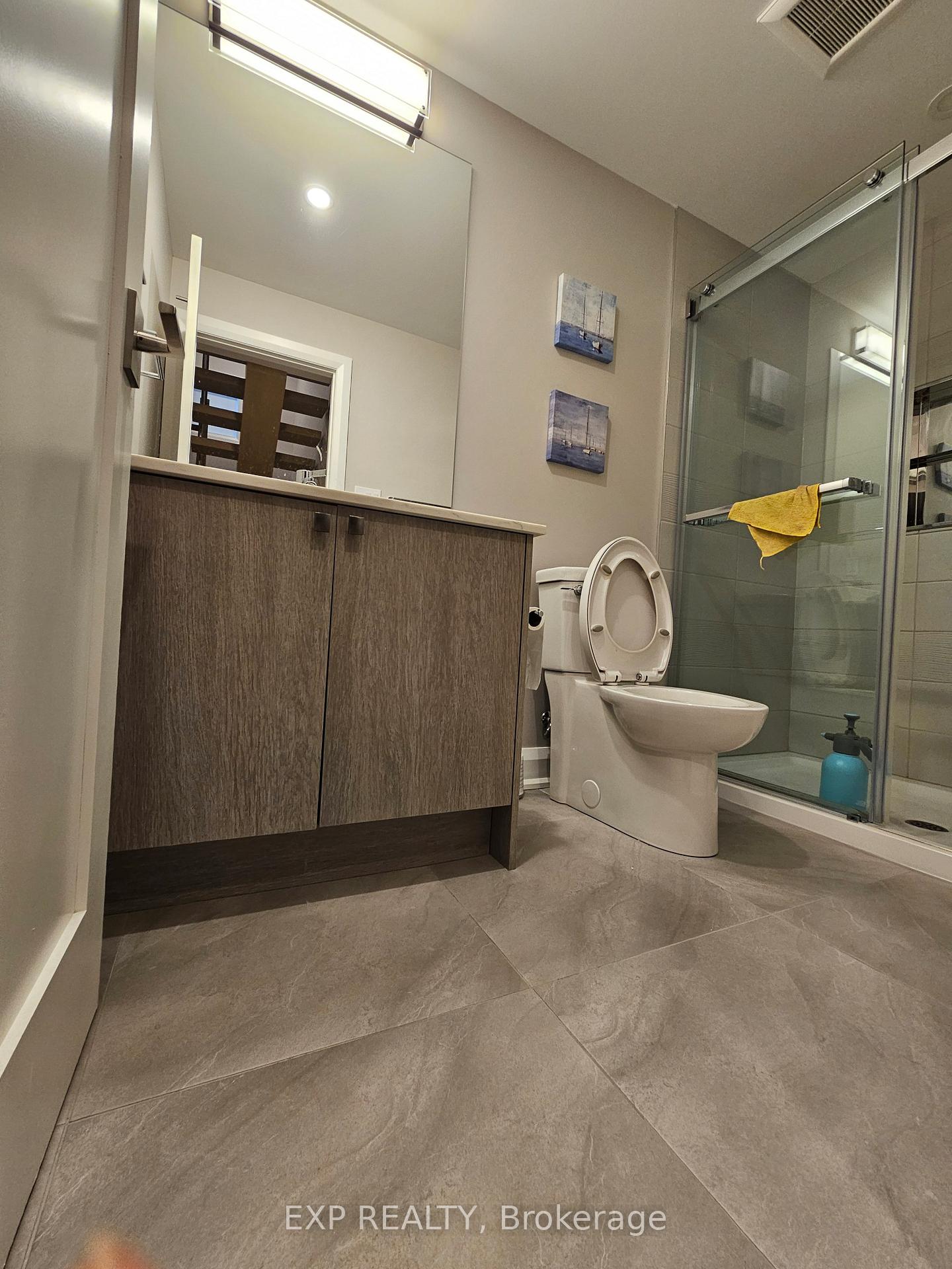 Photo 18 of 44 Tower Road, Ottawa, Meadowlands/St. Claire Gardens — HOMEH