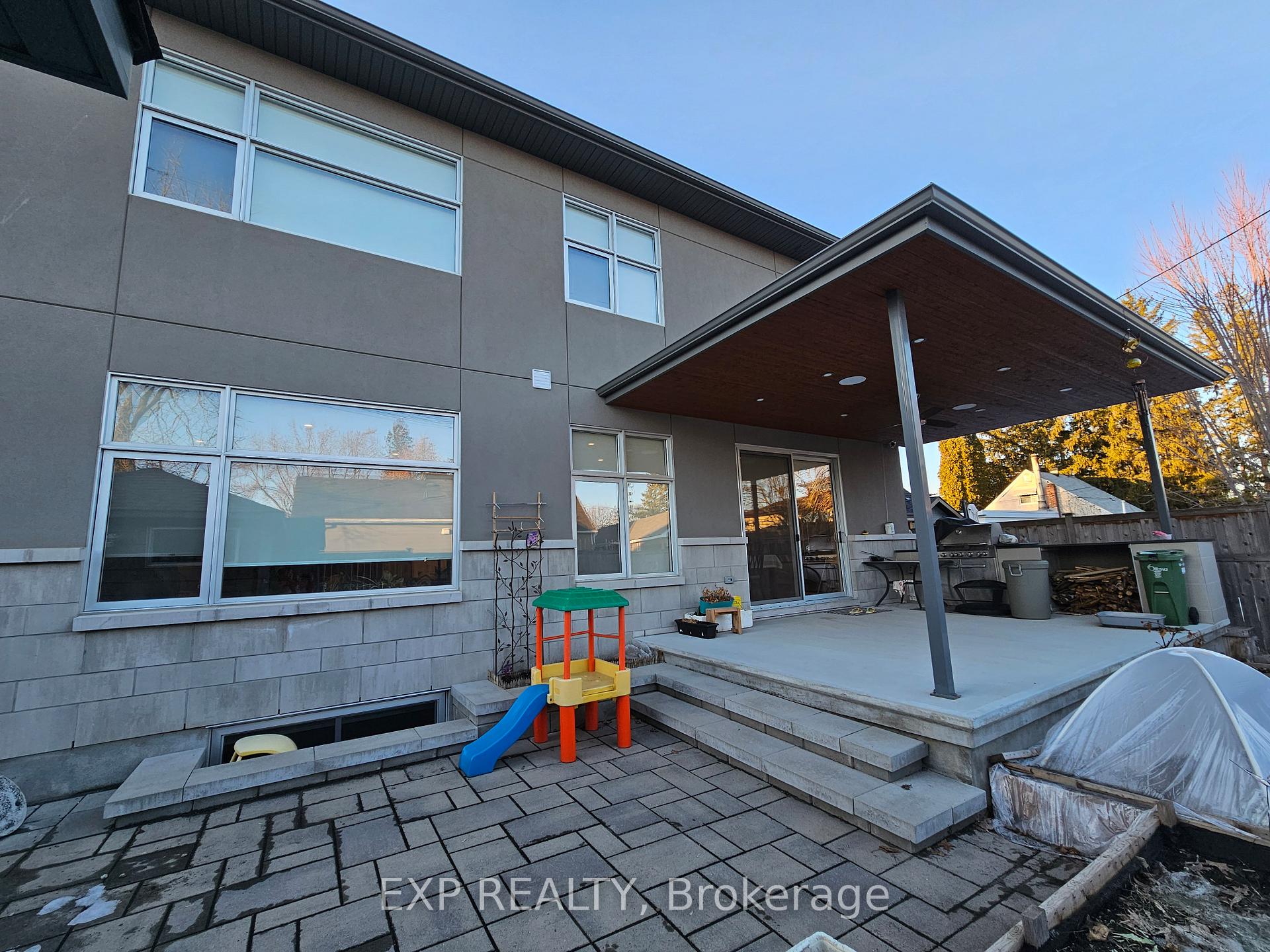 Photo 23 of 44 Tower Road, Ottawa, Meadowlands/St. Claire Gardens — HOMEH