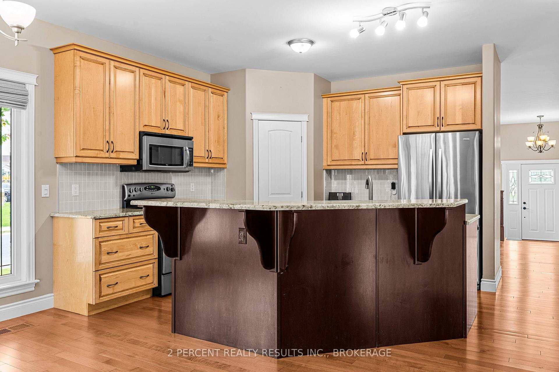 Photo 16 of 873 Jasmine Street, Kingston, Kingston East (Incl Barret Crt) — HOMEH