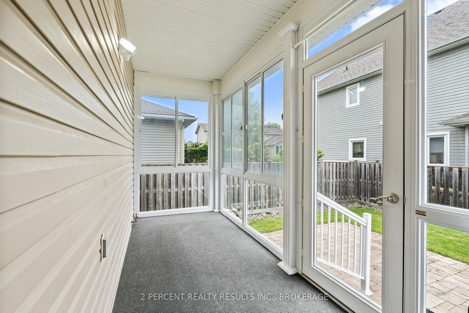 Photo 20 of 873 Jasmine Street, Kingston, Kingston East (Incl Barret Crt) — HOMEH