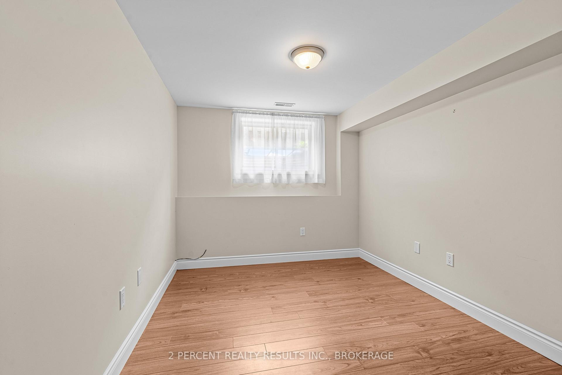 Photo 42 of 873 Jasmine Street, Kingston, Kingston East (Incl Barret Crt) — HOMEH