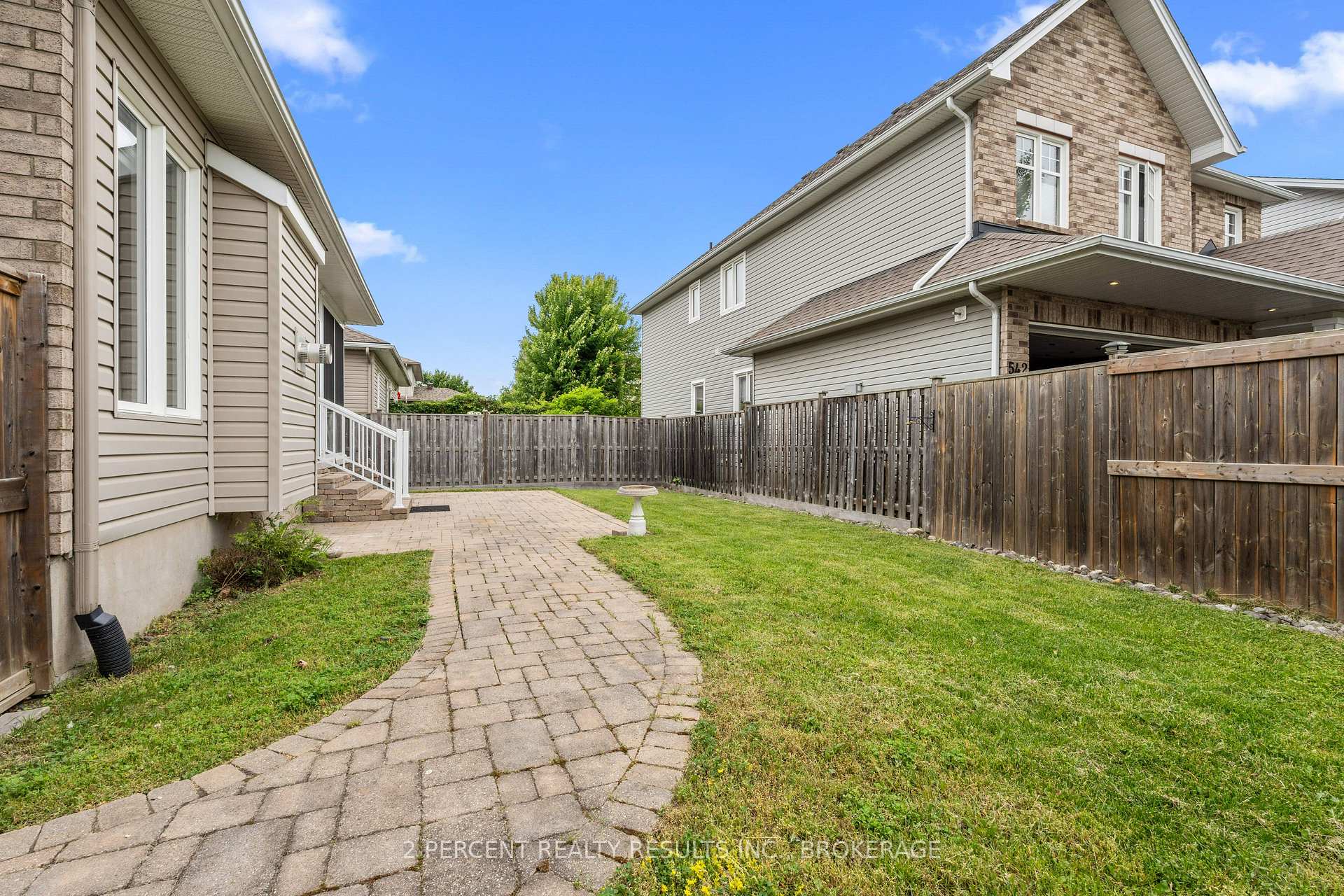 Photo 44 of 873 Jasmine Street, Kingston, Kingston East (Incl Barret Crt) — HOMEH