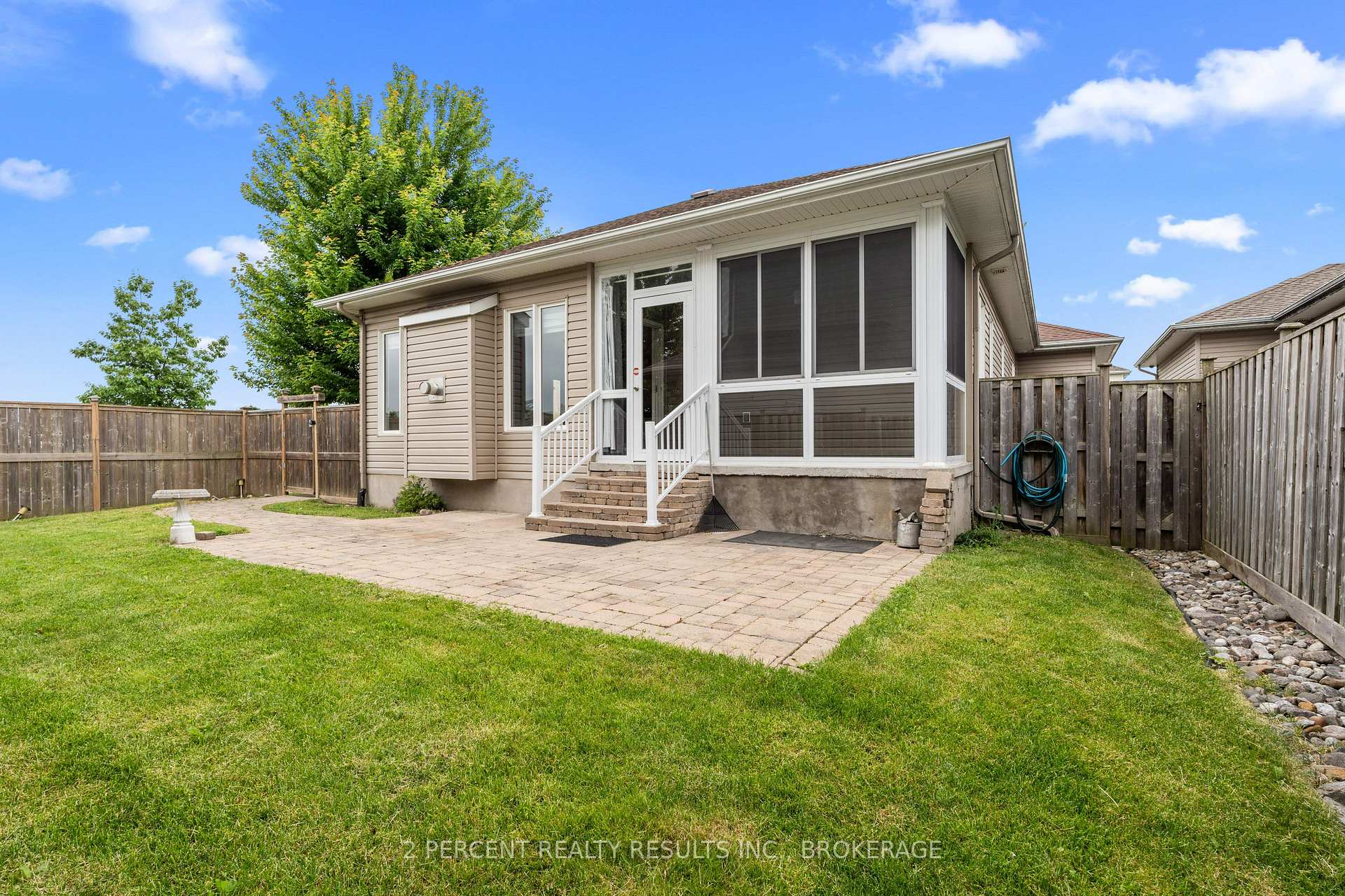 Photo 46 of 873 Jasmine Street, Kingston, Kingston East (Incl Barret Crt) — HOMEH