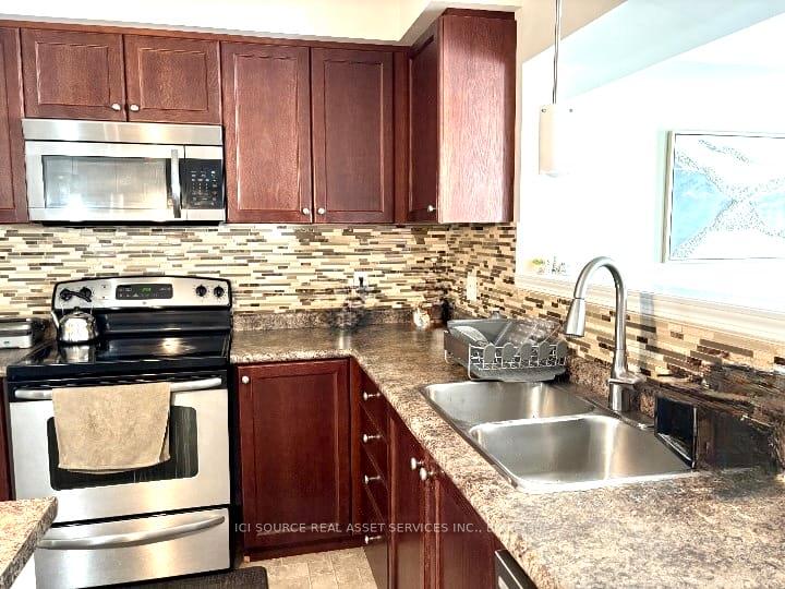 Photo 7 of 406 Woodbine Avenue, Kitchener — HOMEH