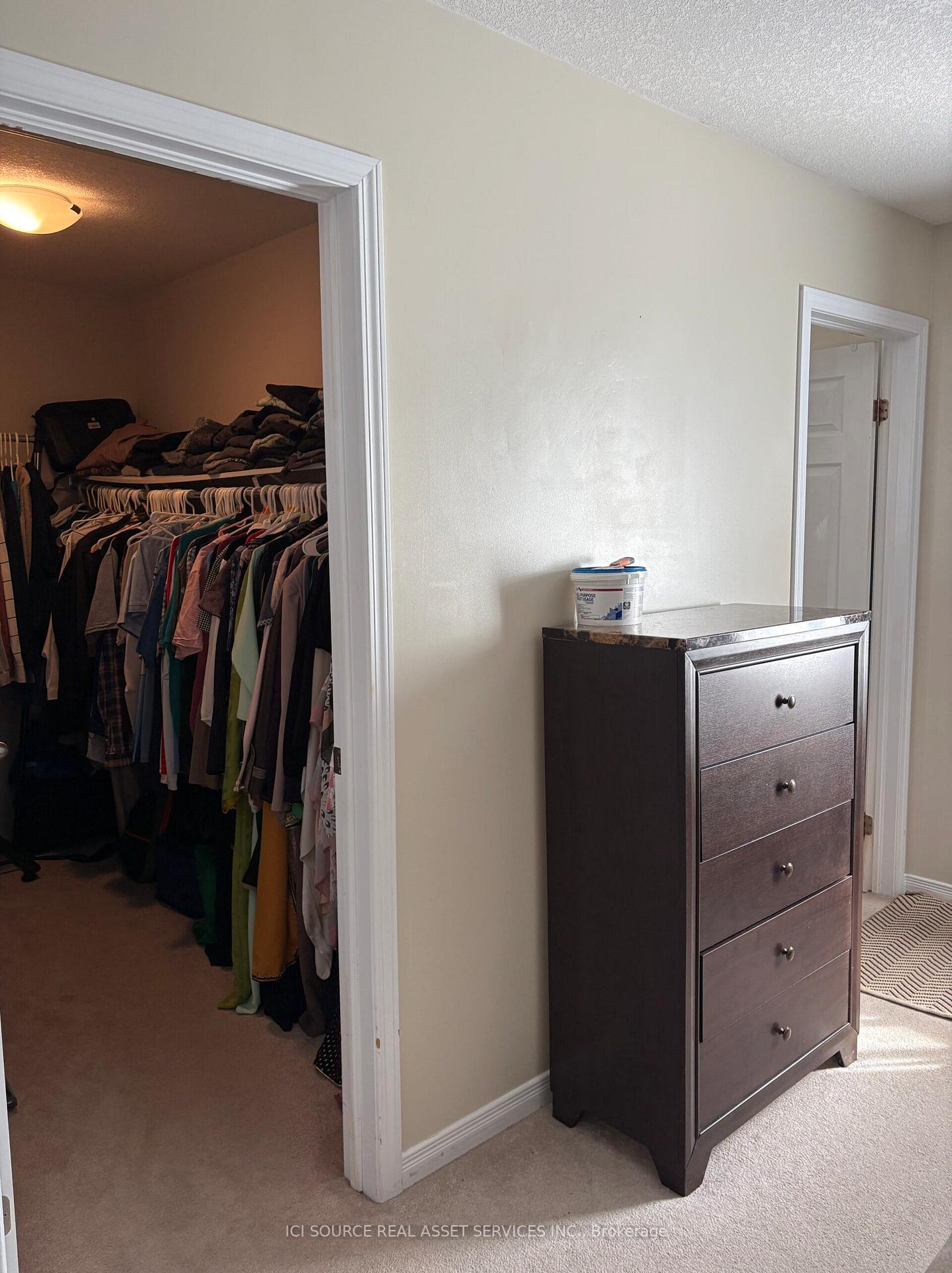 Photo 17 of 406 Woodbine Avenue, Kitchener — HOMEH