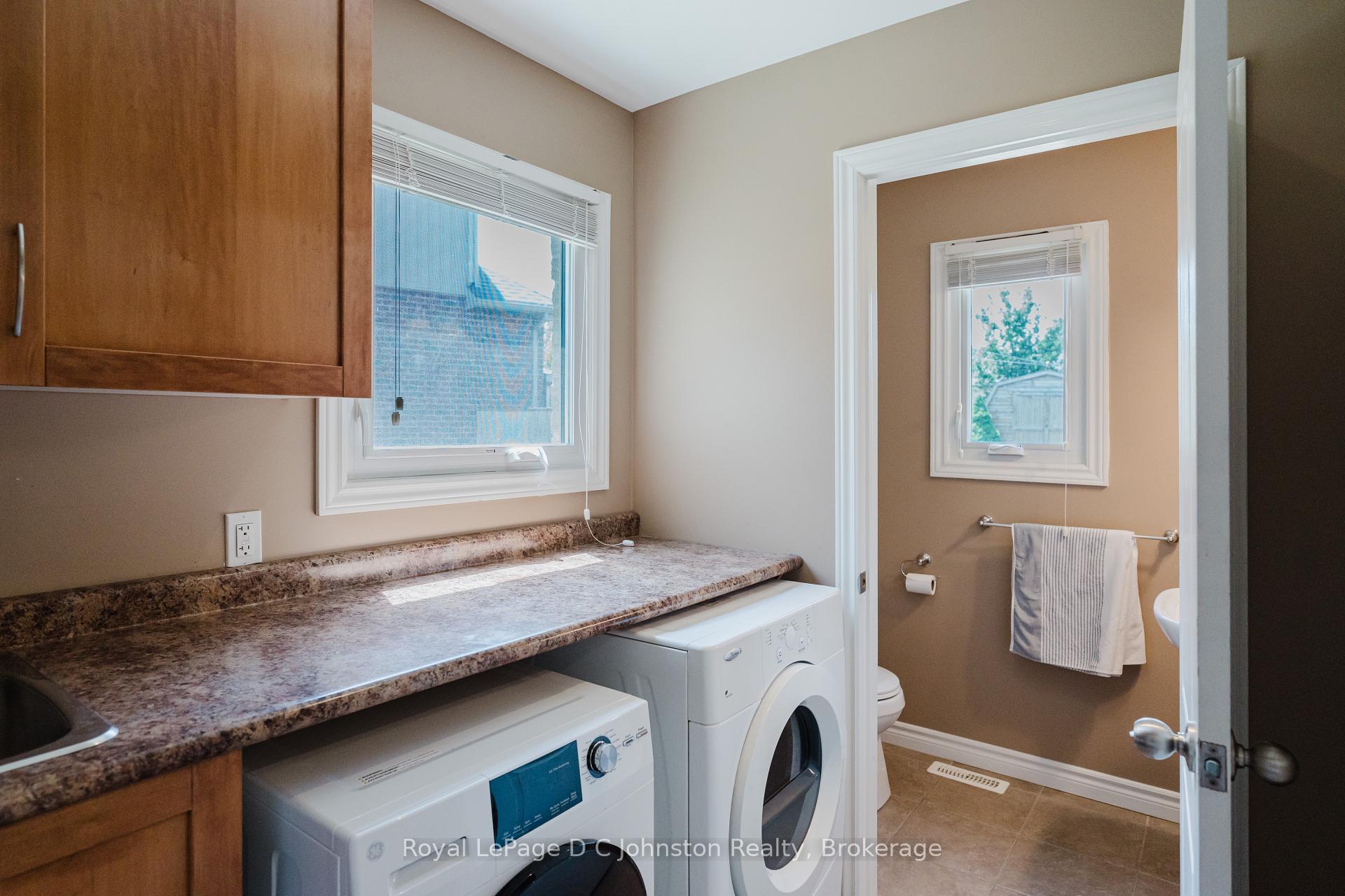 Photo 10 of 286 Wieck Boulevard, Kincardine — HOMEH