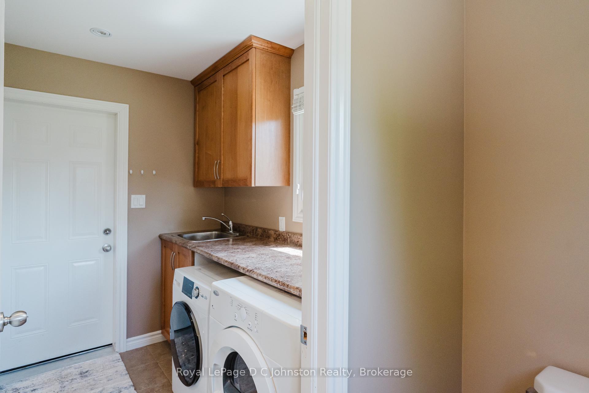 Photo 13 of 286 Wieck Boulevard, Kincardine — HOMEH