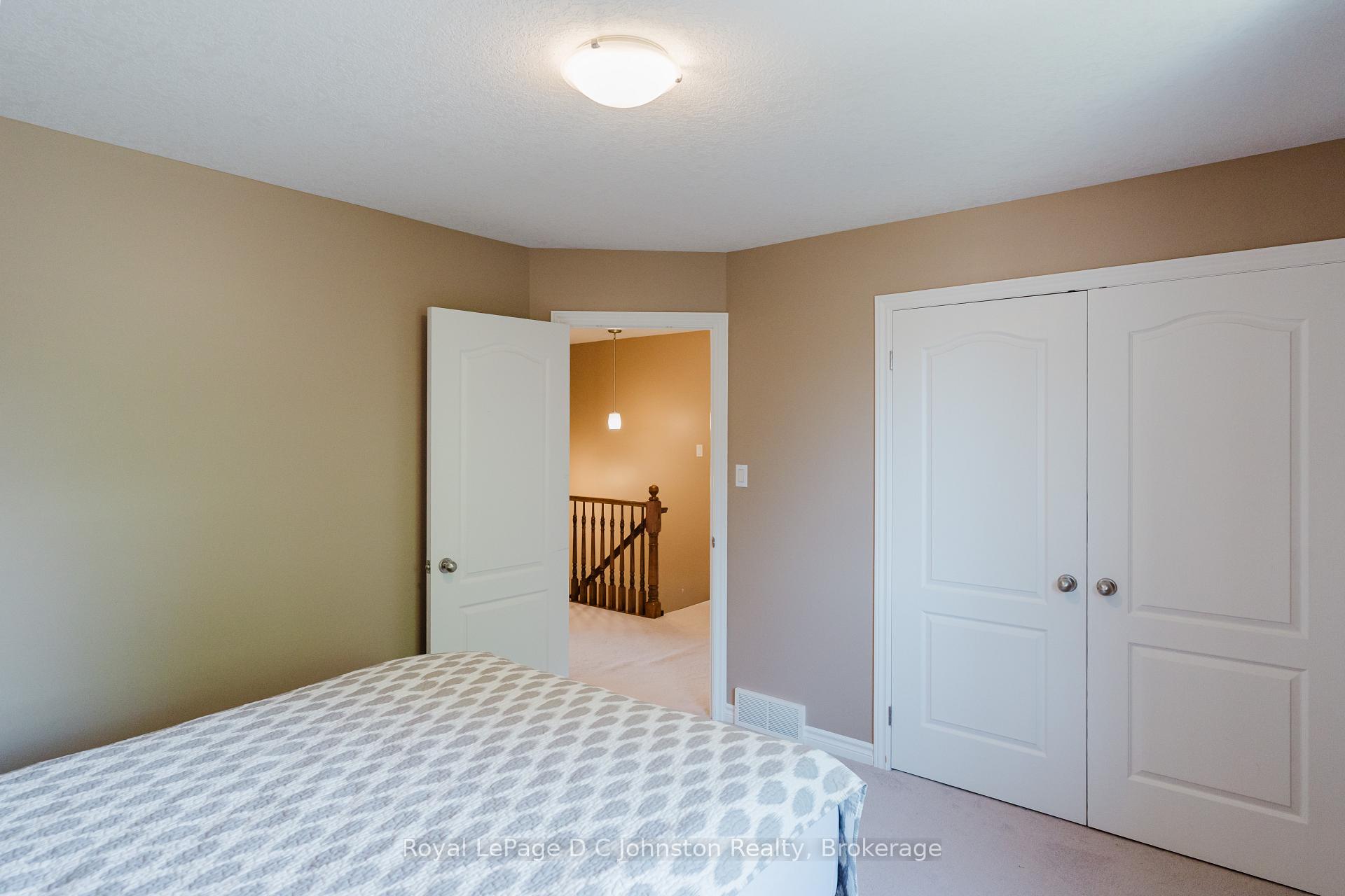 Photo 23 of 286 Wieck Boulevard, Kincardine — HOMEH