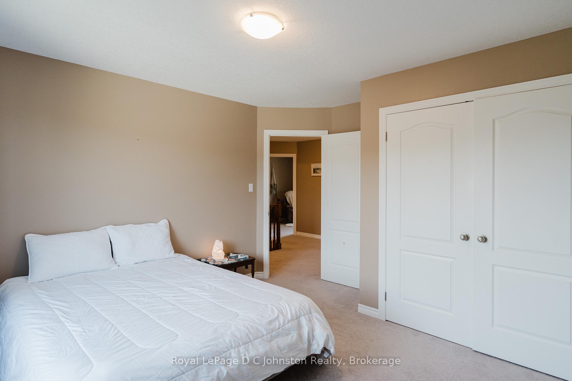Photo 26 of 286 Wieck Boulevard, Kincardine — HOMEH