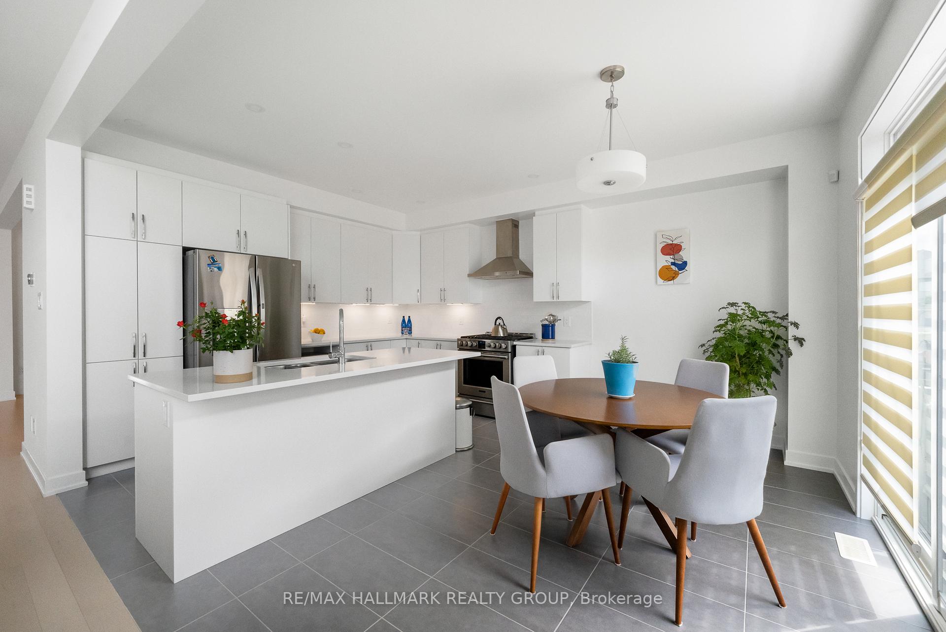 Photo 8 of 3320 Findlay Creek Drive, Ottawa, Leitrim — HOMEH
