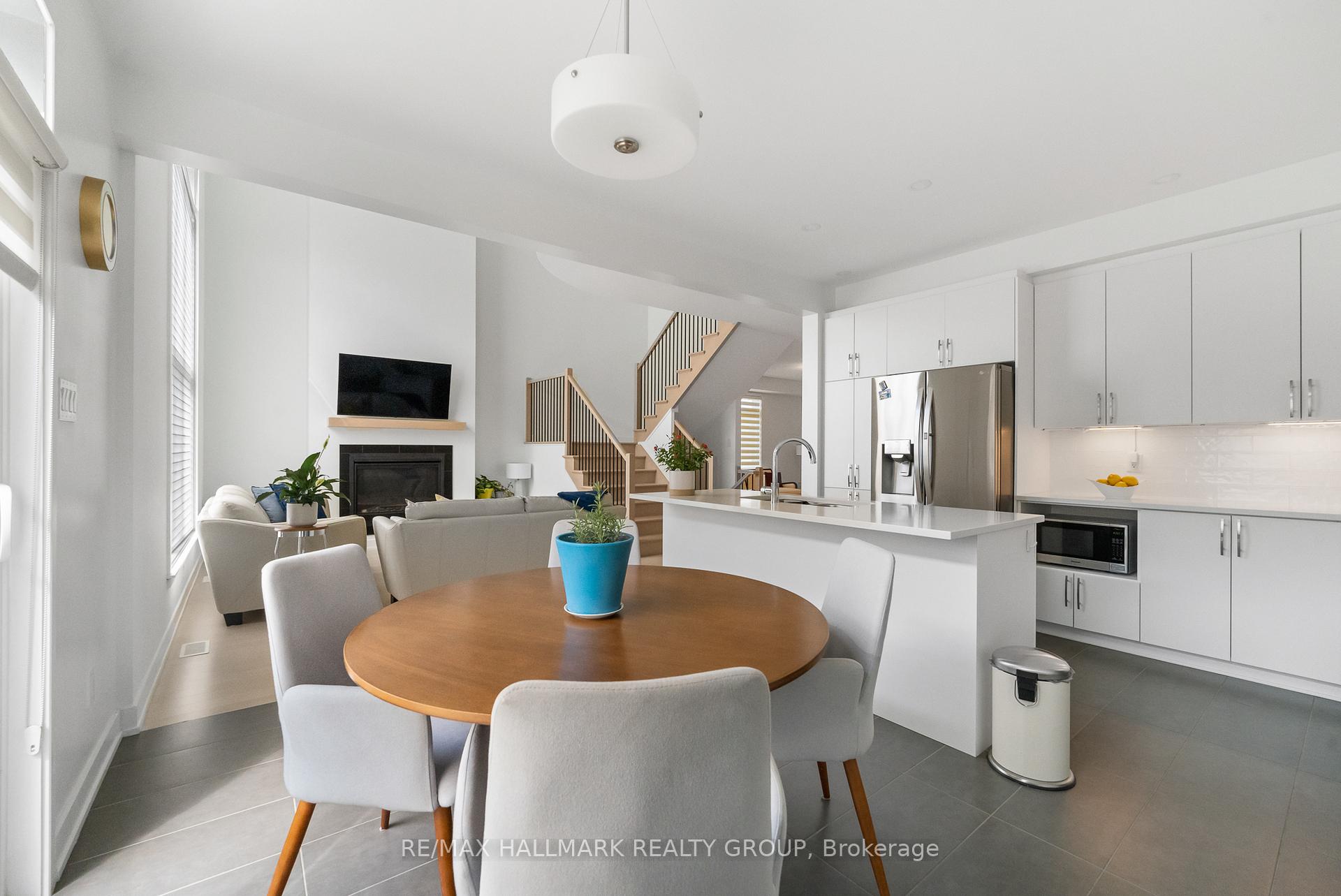 Photo 11 of 3320 Findlay Creek Drive, Ottawa, Leitrim — HOMEH