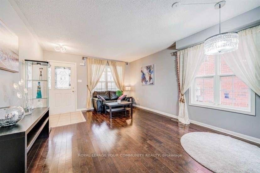 Photo 5 of 7 Bern Street, Markham, Wismer — HOMEH
