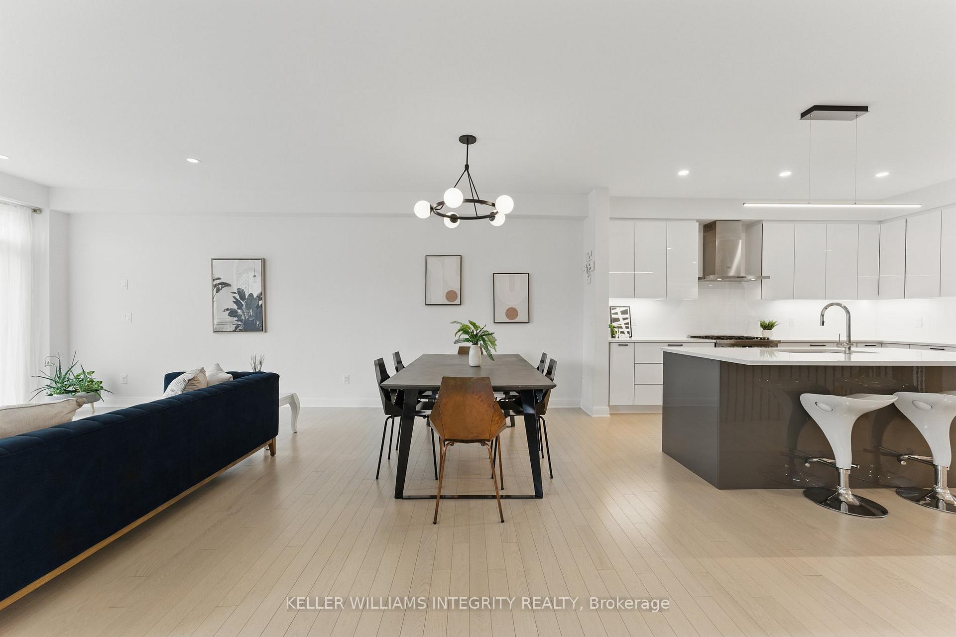 Photo 14 of 62 Michael Stoqua Street, Ottawa, CFB Rockcliffe and Area — HOMEH