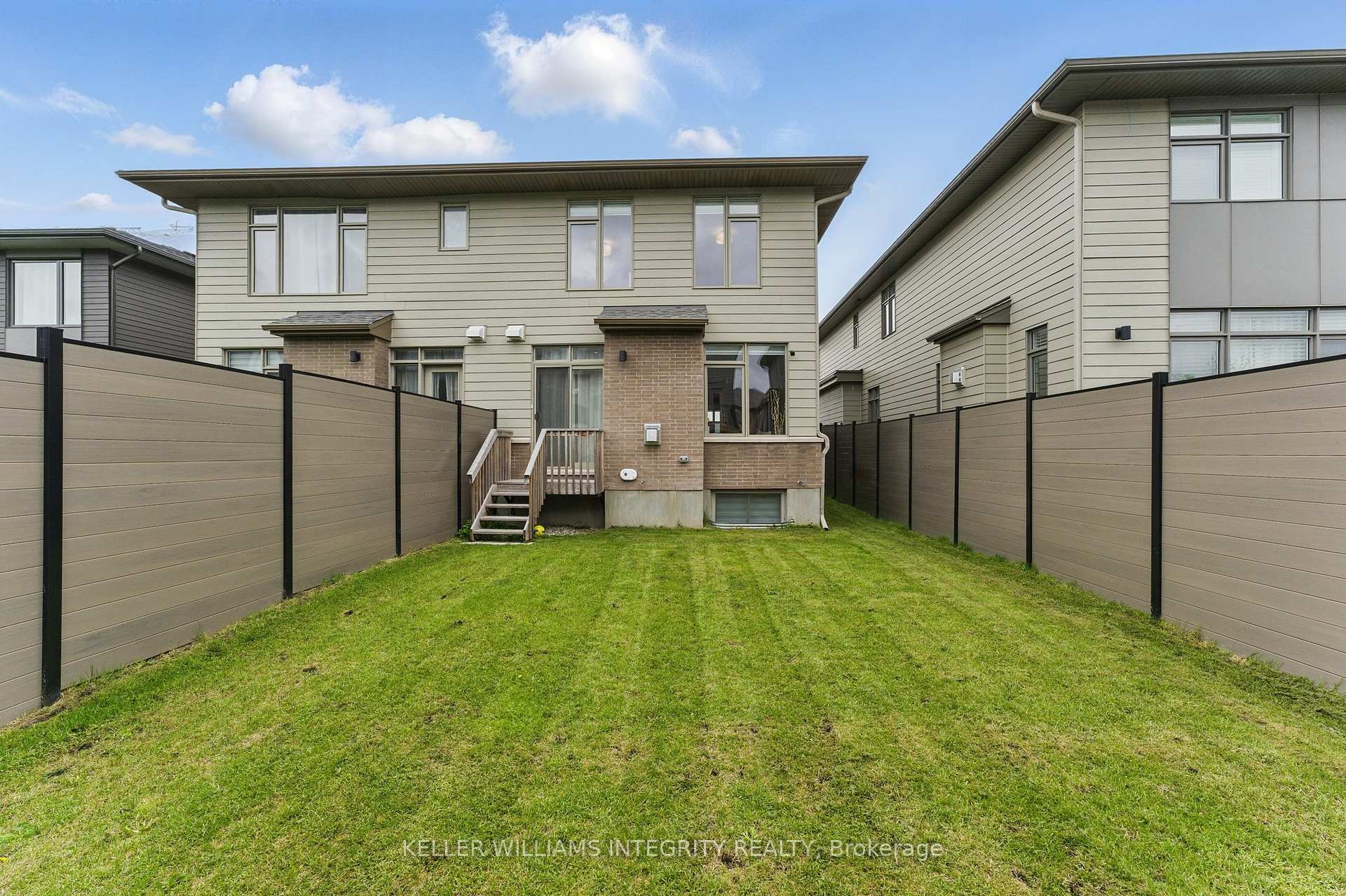 Photo 24 of 62 Michael Stoqua Street, Ottawa, CFB Rockcliffe and Area — HOMEH