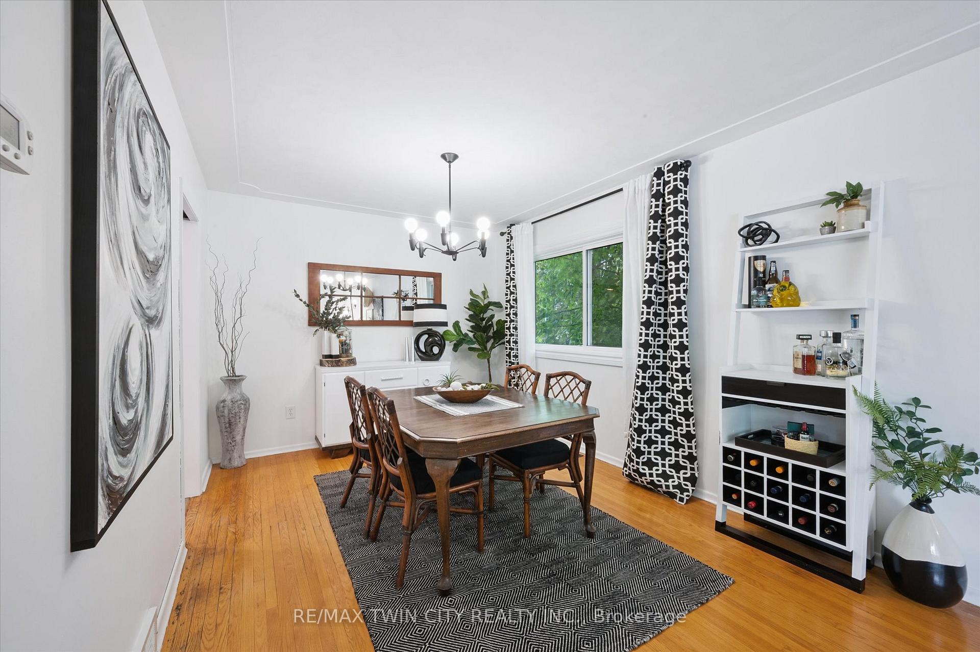 Photo 9 of 321 Dixon Street, Kitchener — HOMEH