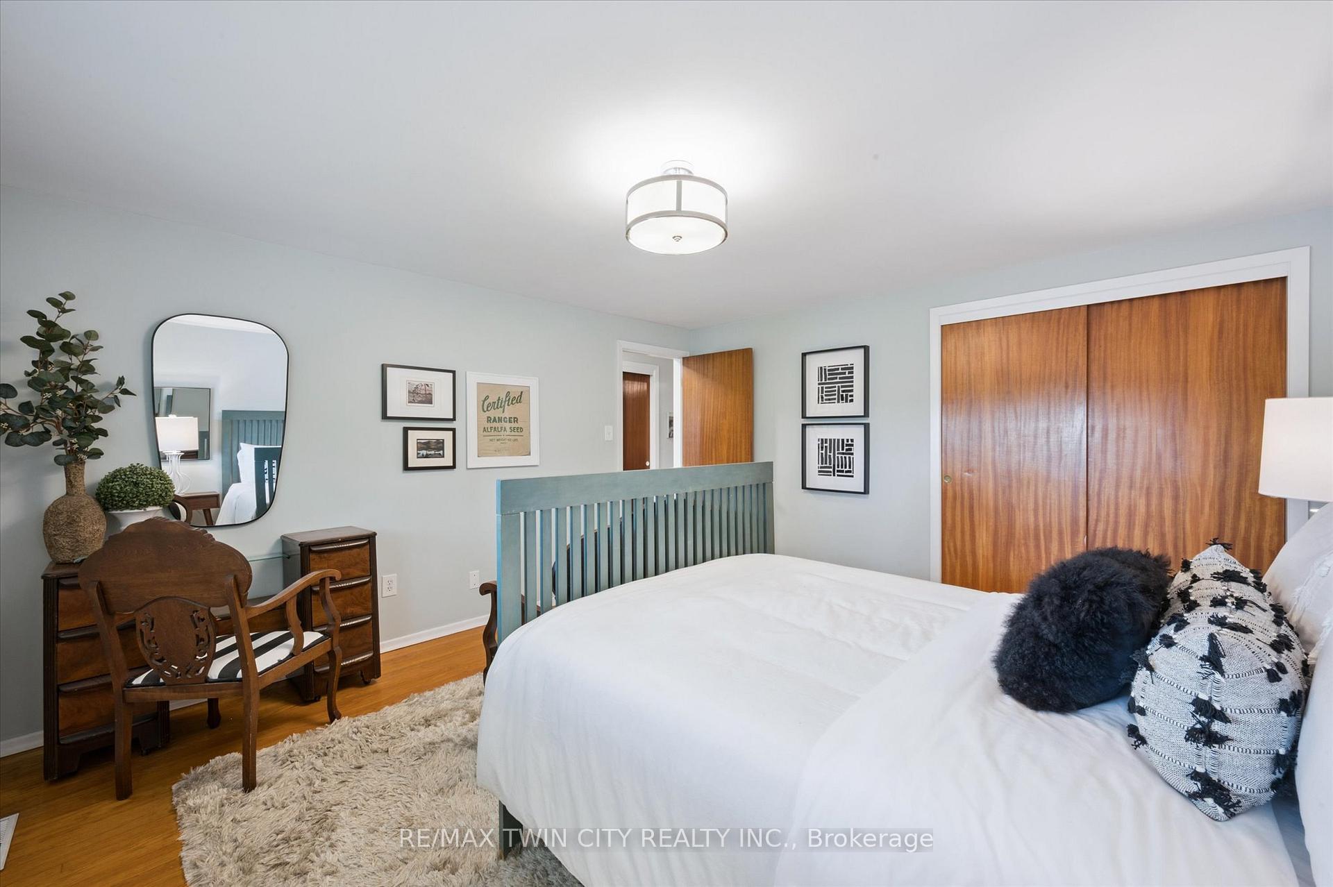 Photo 15 of 321 Dixon Street, Kitchener — HOMEH