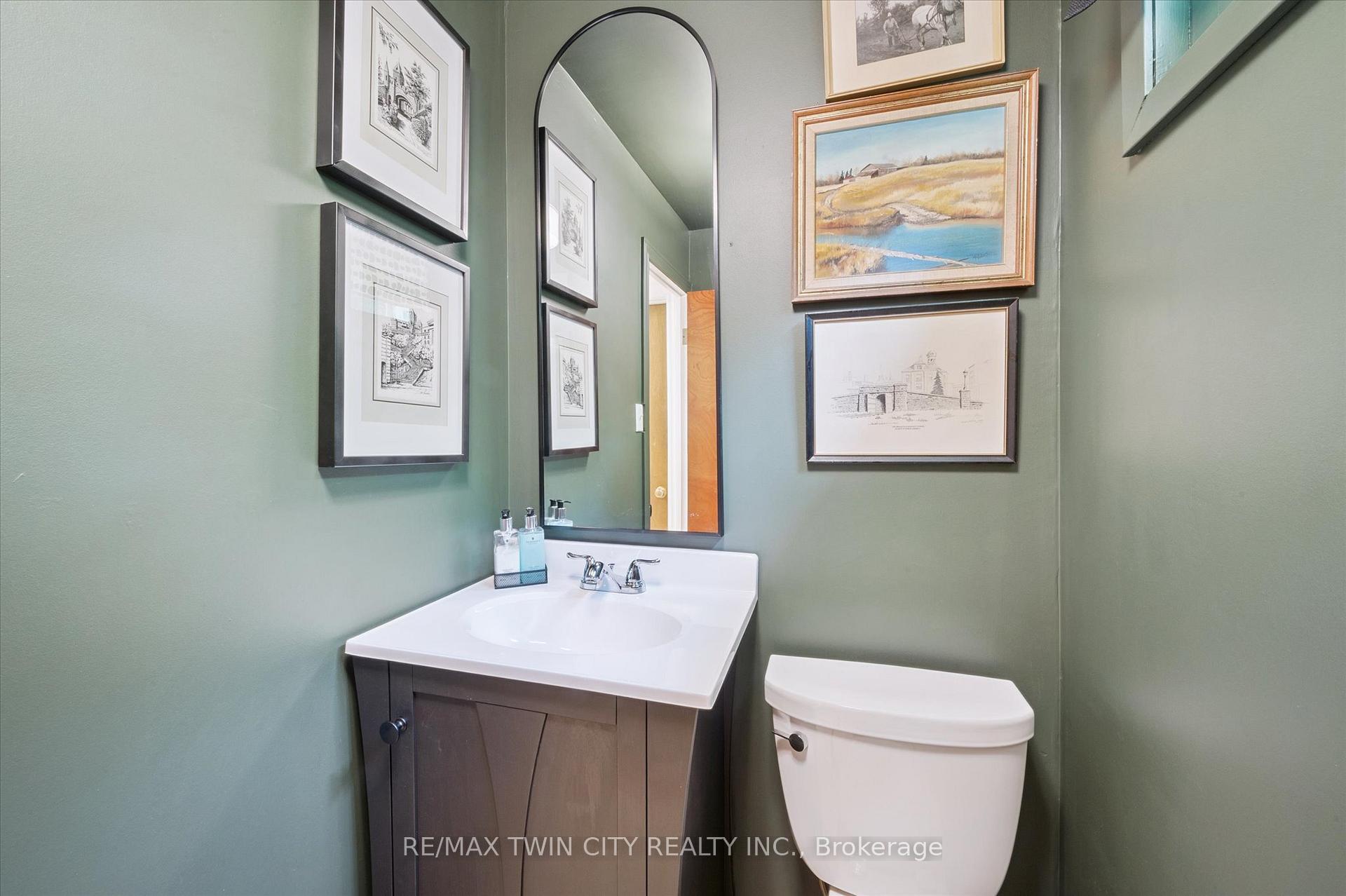 Photo 22 of 321 Dixon Street, Kitchener — HOMEH