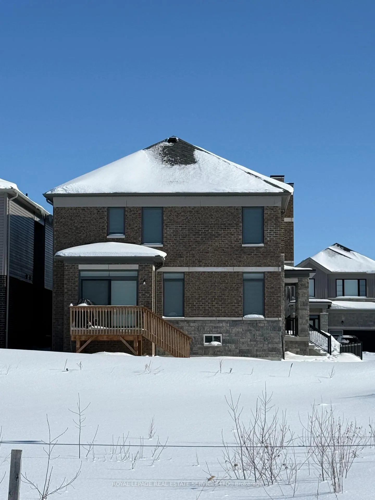 Photo 43 of 27 Rochester Drive, Barrie, Rural Barrie Southeast — HOMEH
