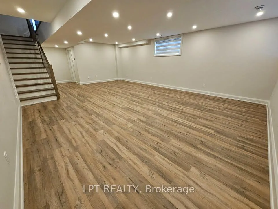 Photo 33 of 443 Dawson Avenue, Ottawa, Westboro/Hampton Park — HOMEH