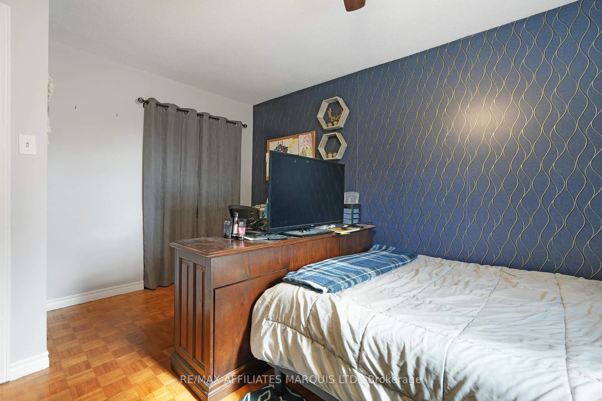 Photo 14 of 21 Ste Therese Boulevard, Embrun — HOMEH