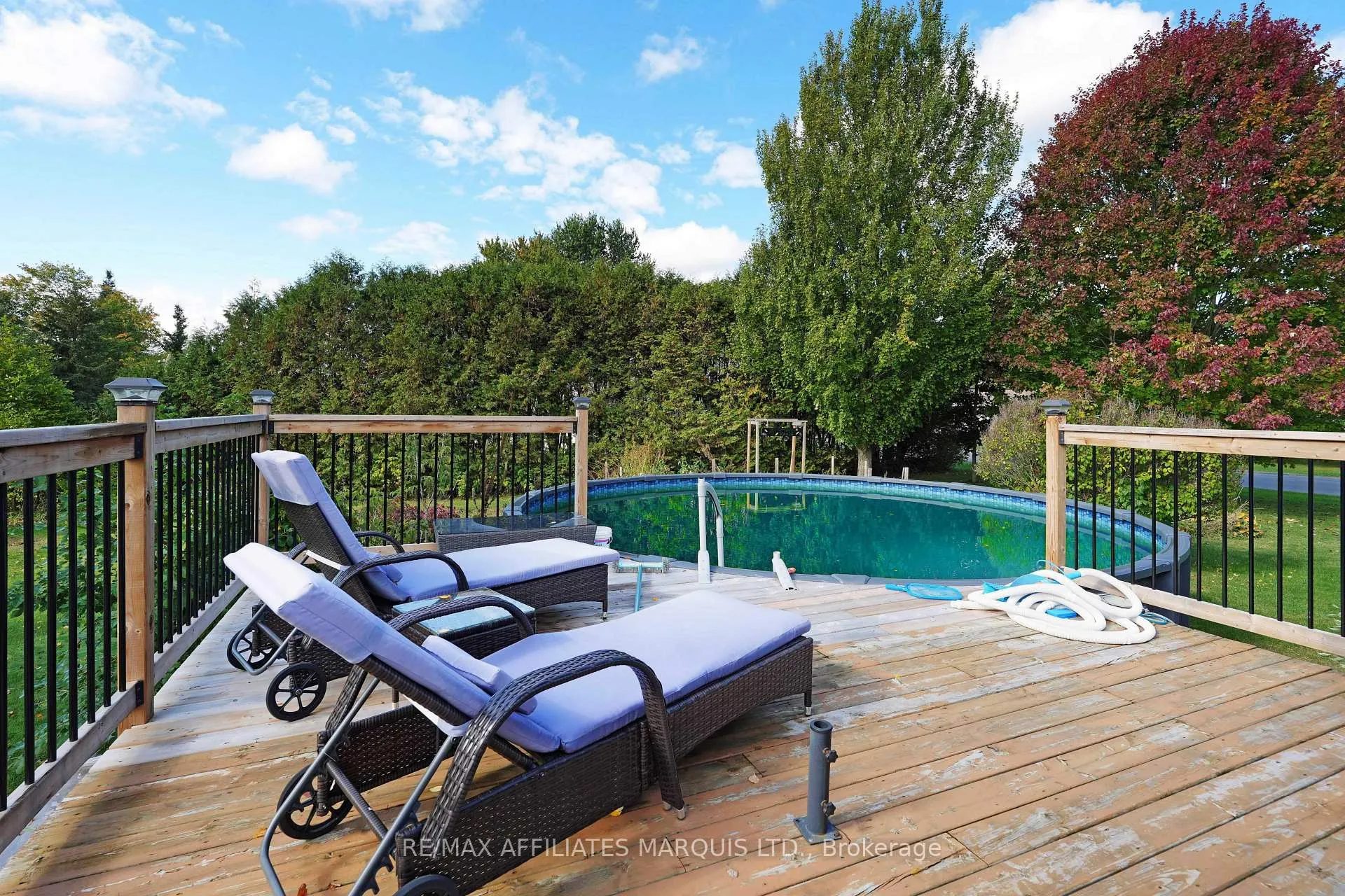 Photo 25 of 21 Ste Therese Boulevard, Embrun — HOMEH