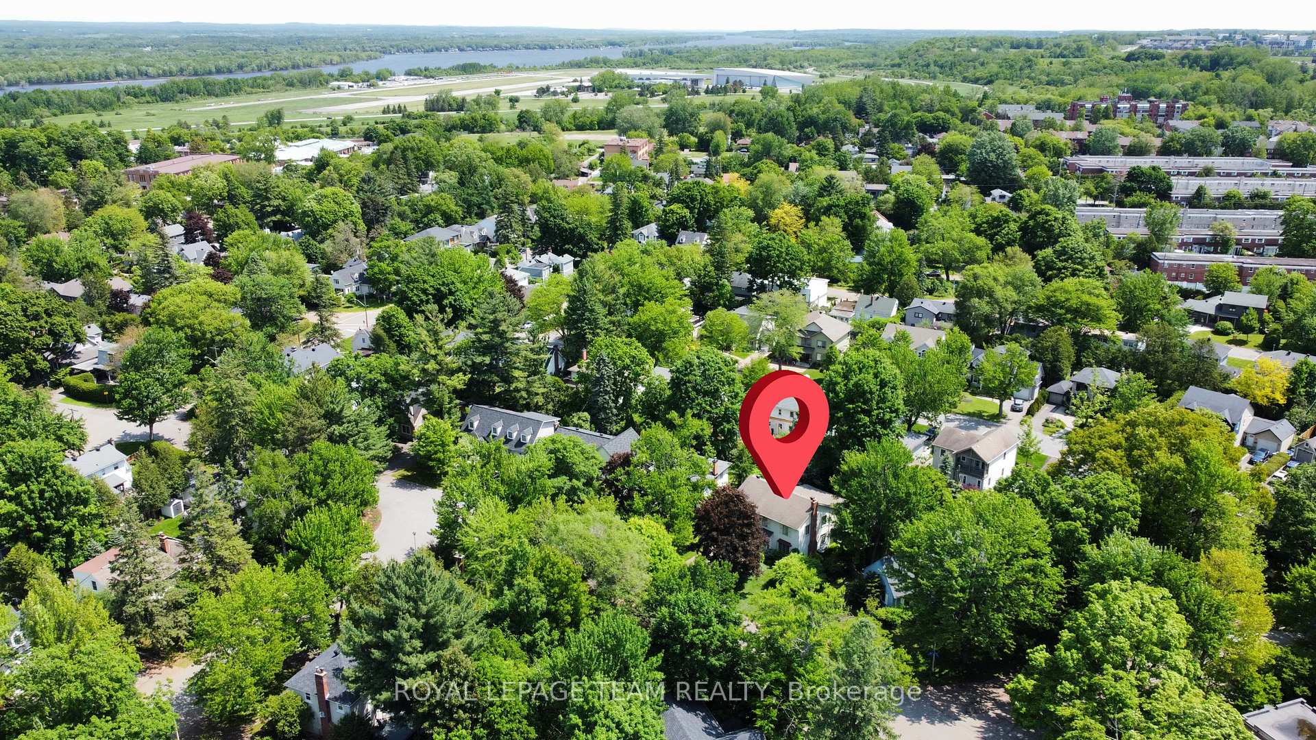 Photo 38 of 19 Farnham Crescent, Ottawa, Manor Park — HOMEH