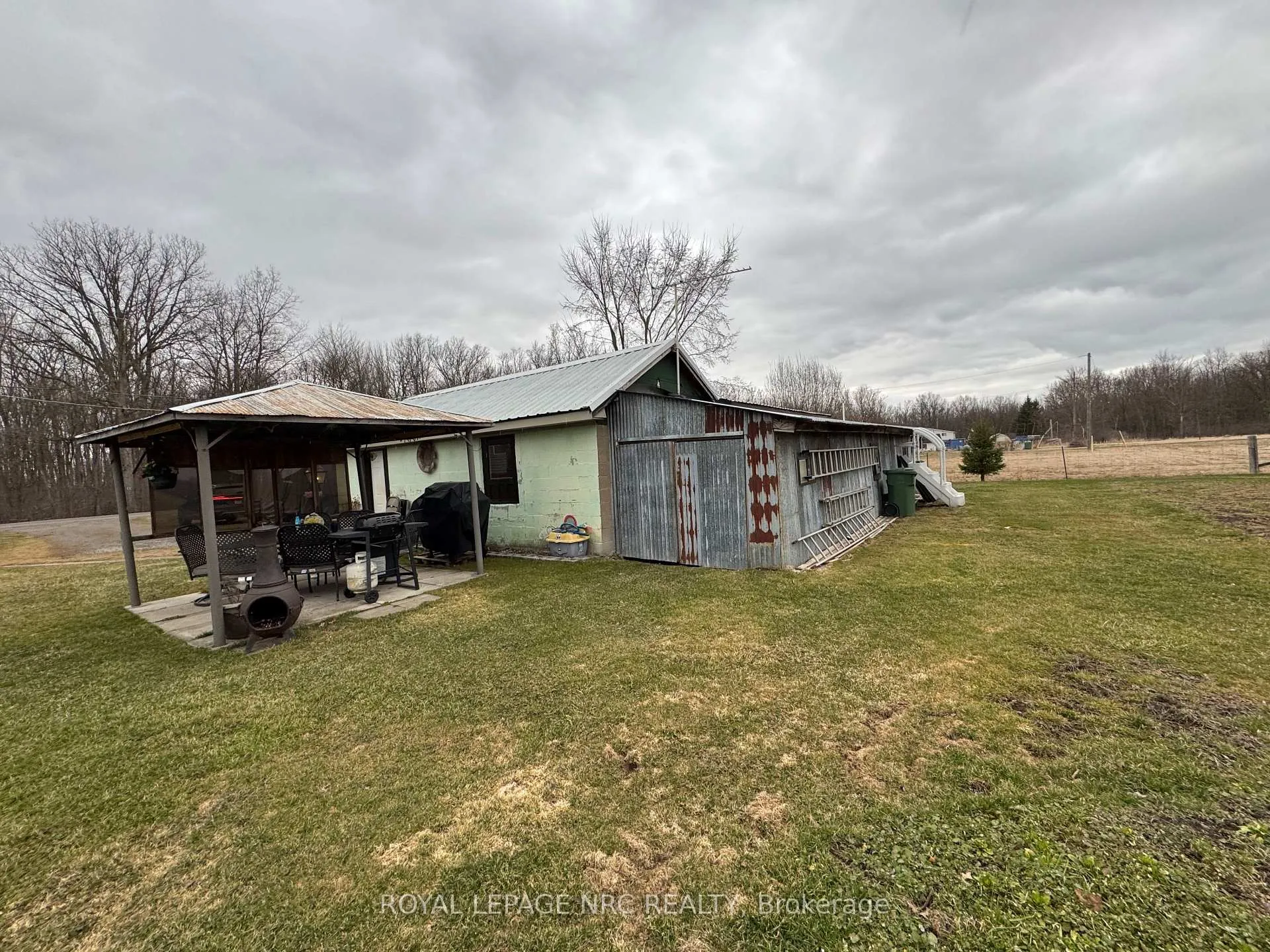 Photo 5 of 11716 Beck Road, Niagara Falls, Lyons Creek — HOMEH