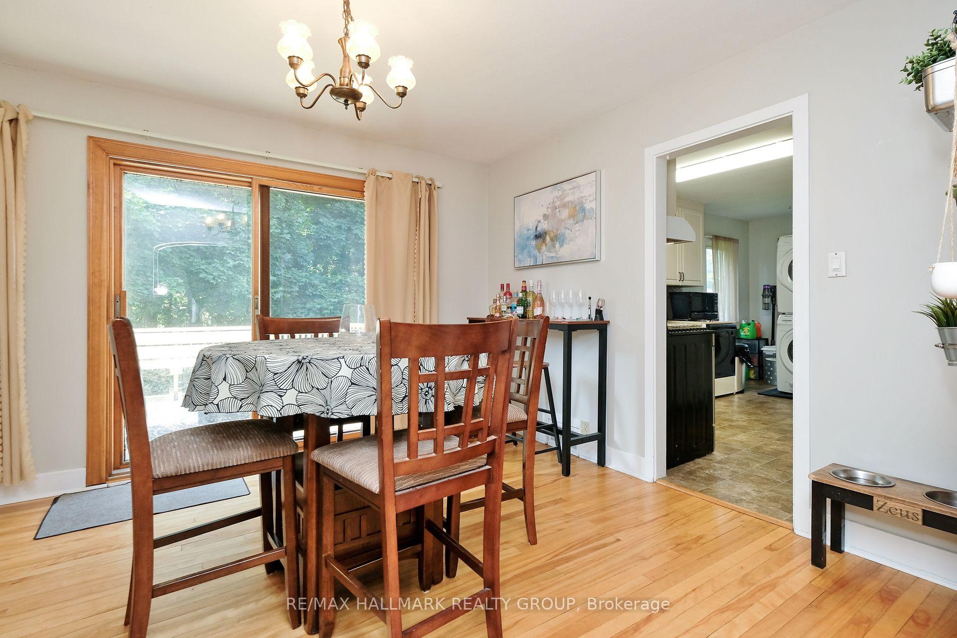 Photo 6 of 43 Withrow Avenue, Ottawa, Meadowlands/St. Claire Gardens — HOMEH