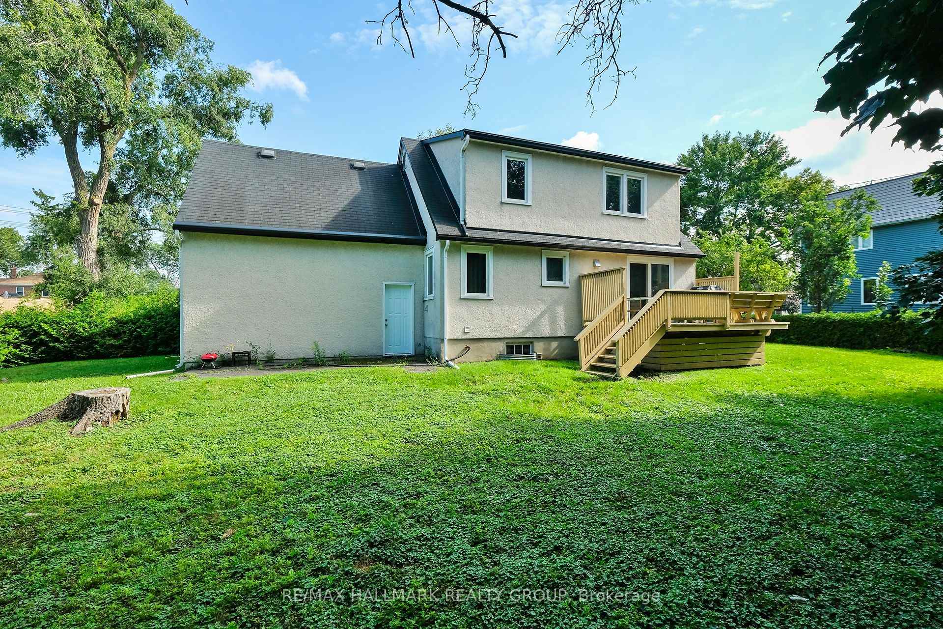 Photo 19 of 43 Withrow Avenue, Ottawa, Meadowlands/St. Claire Gardens — HOMEH