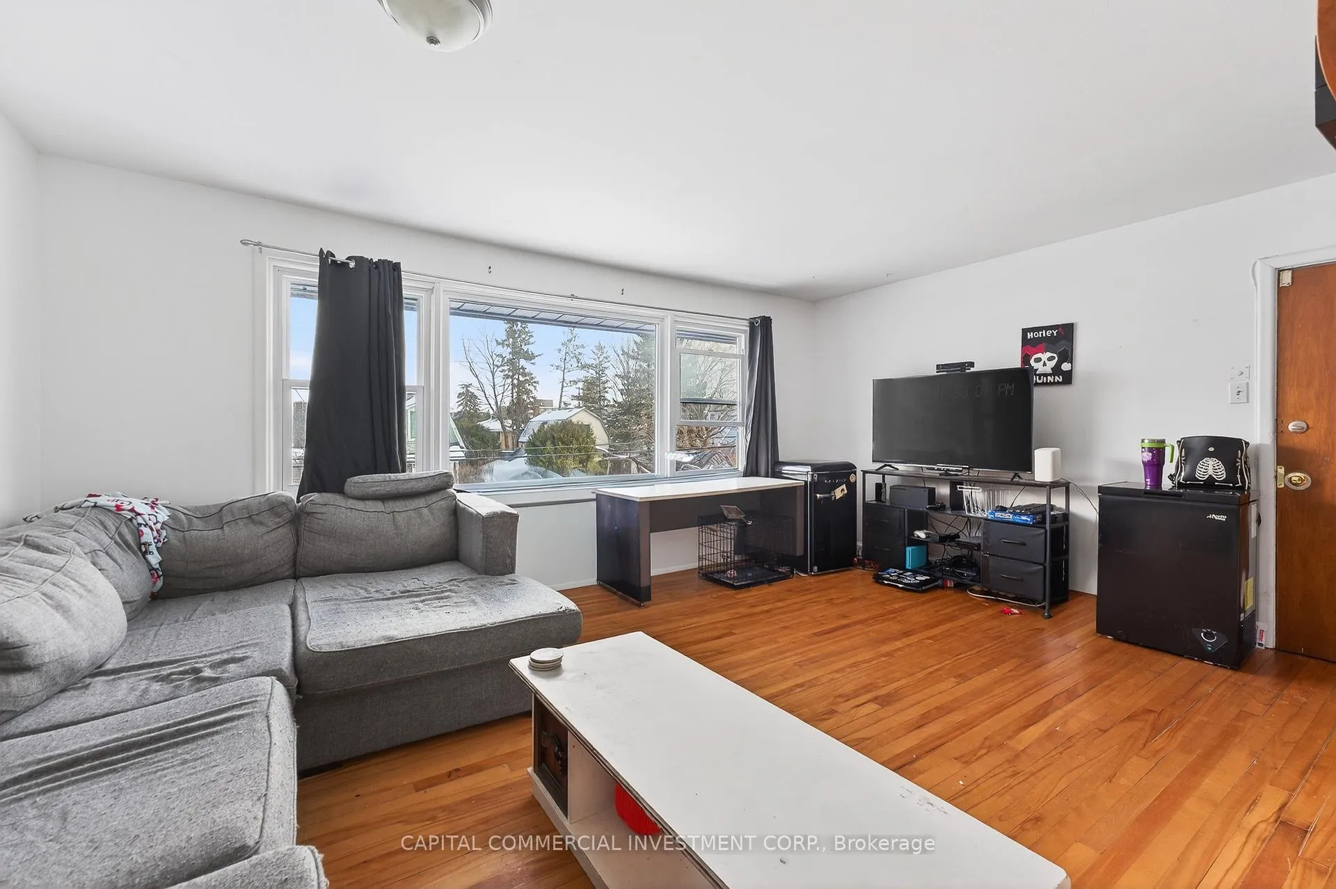 Photo 13 of 220 Compton Avenue, Ottawa, Woodroffe — HOMEH