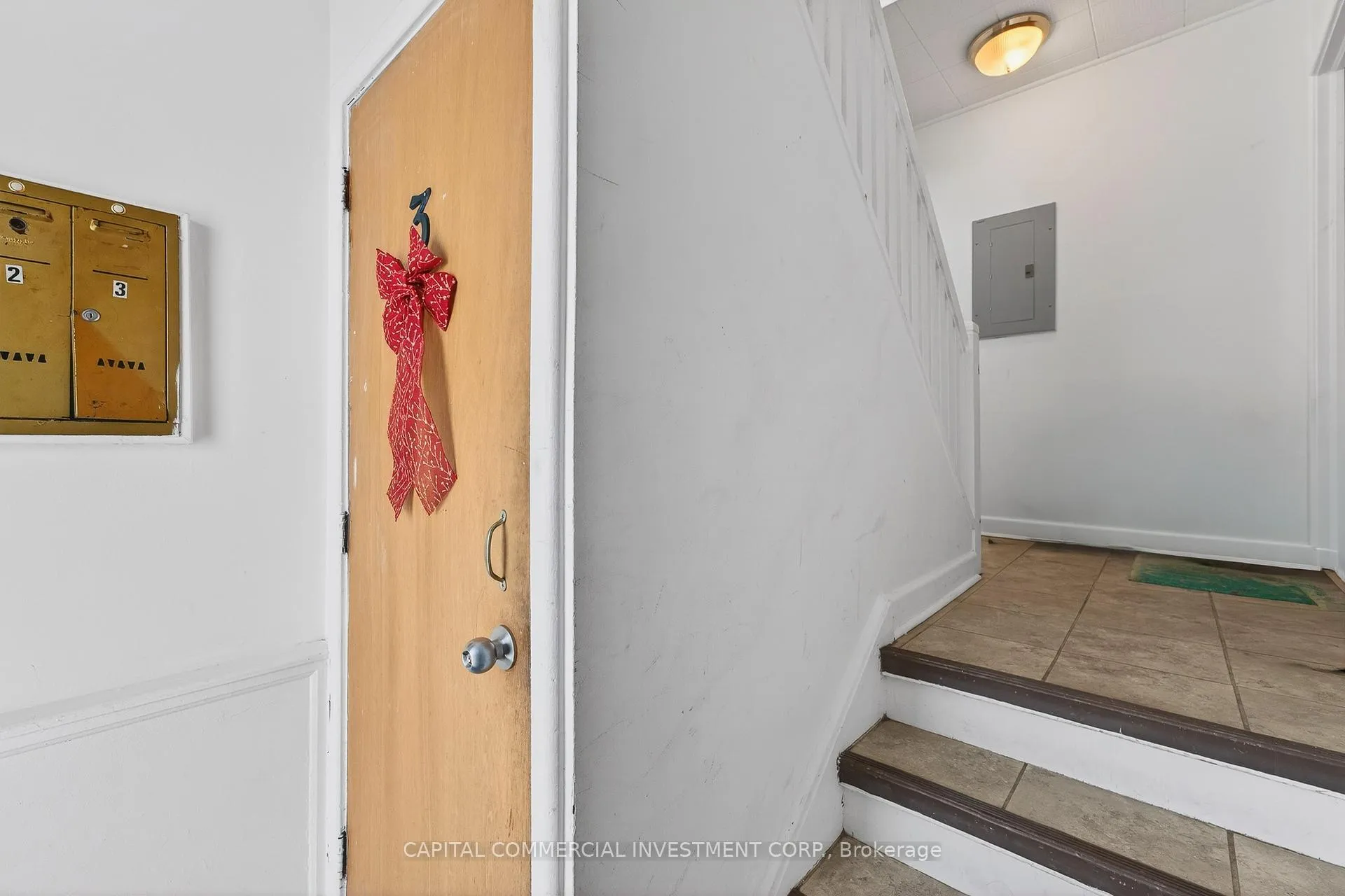 Photo 24 of 220 Compton Avenue, Ottawa, Woodroffe — HOMEH