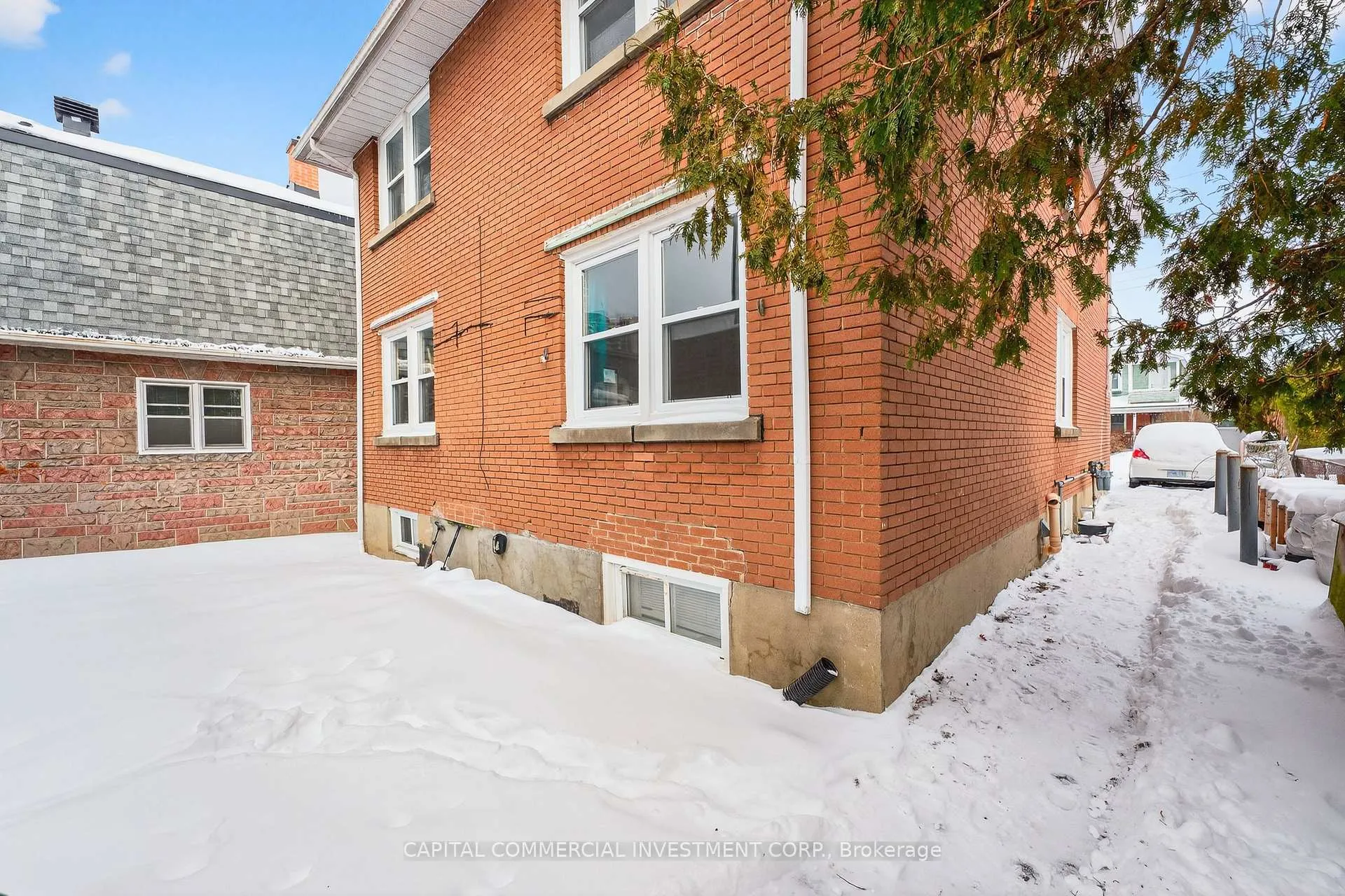 Photo 26 of 220 Compton Avenue, Ottawa, Woodroffe — HOMEH
