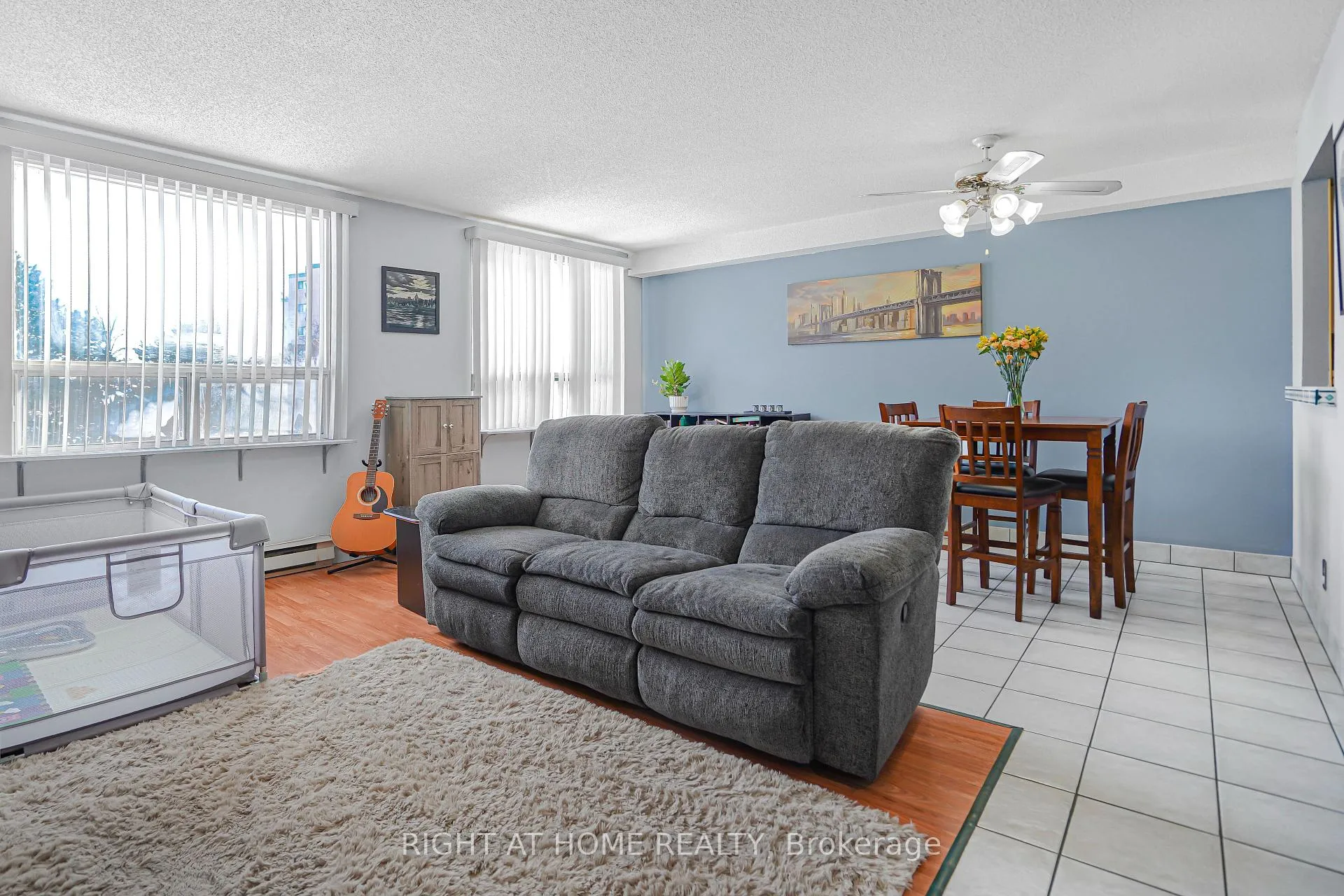 Photo 2 of Unit 203, 18 Holborn Court, Kitchener — HOMEH