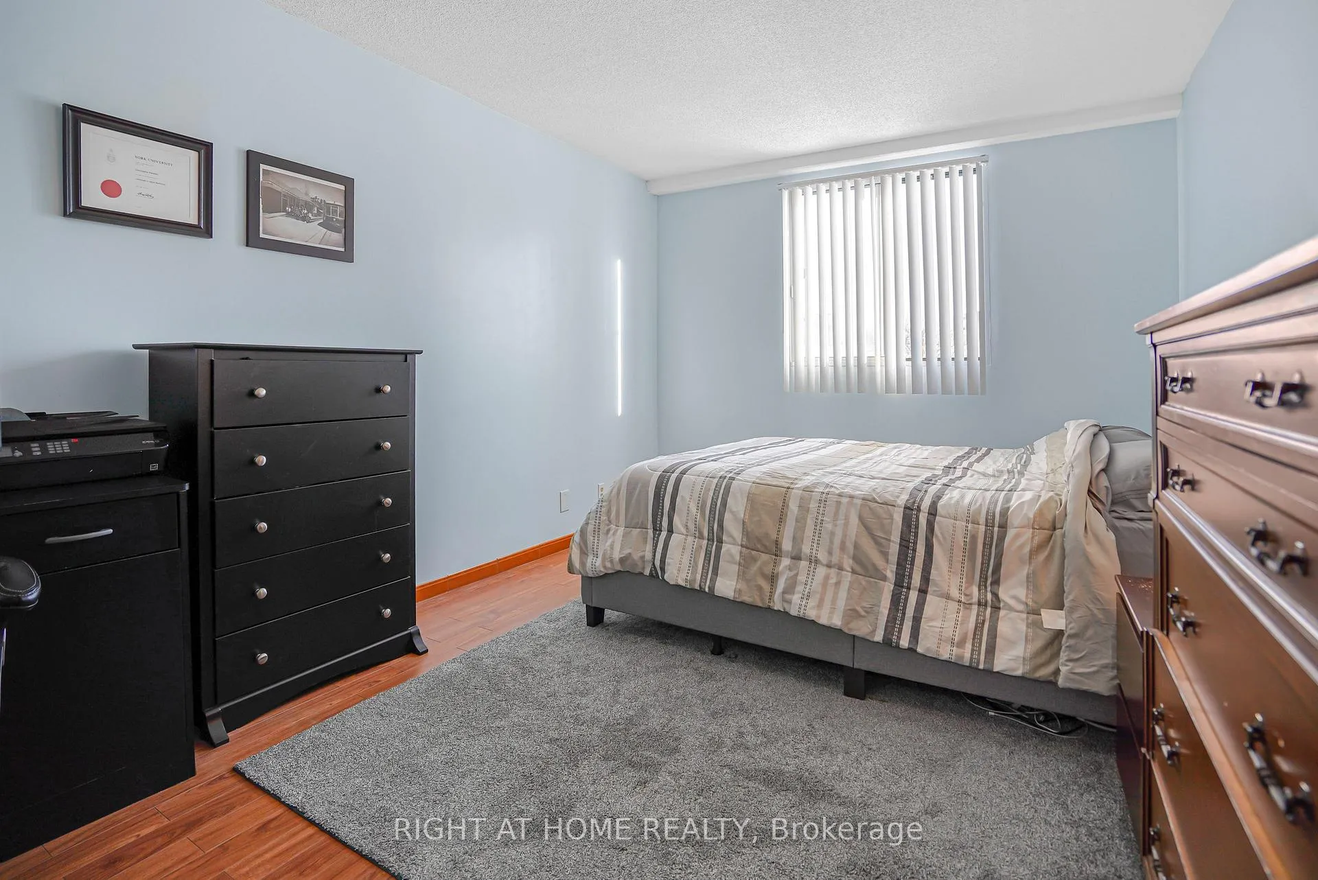 Photo 11 of Unit 203, 18 Holborn Court, Kitchener — HOMEH