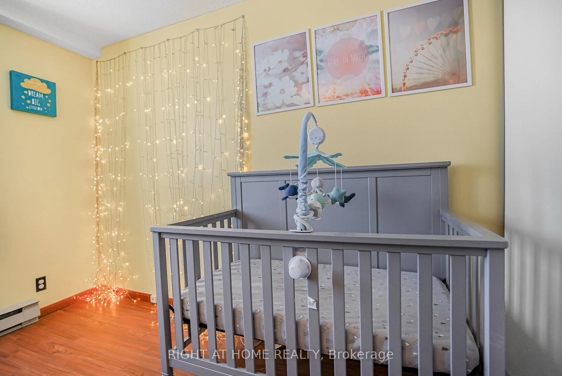 Photo 14 of Unit 203, 18 Holborn Court, Kitchener — HOMEH