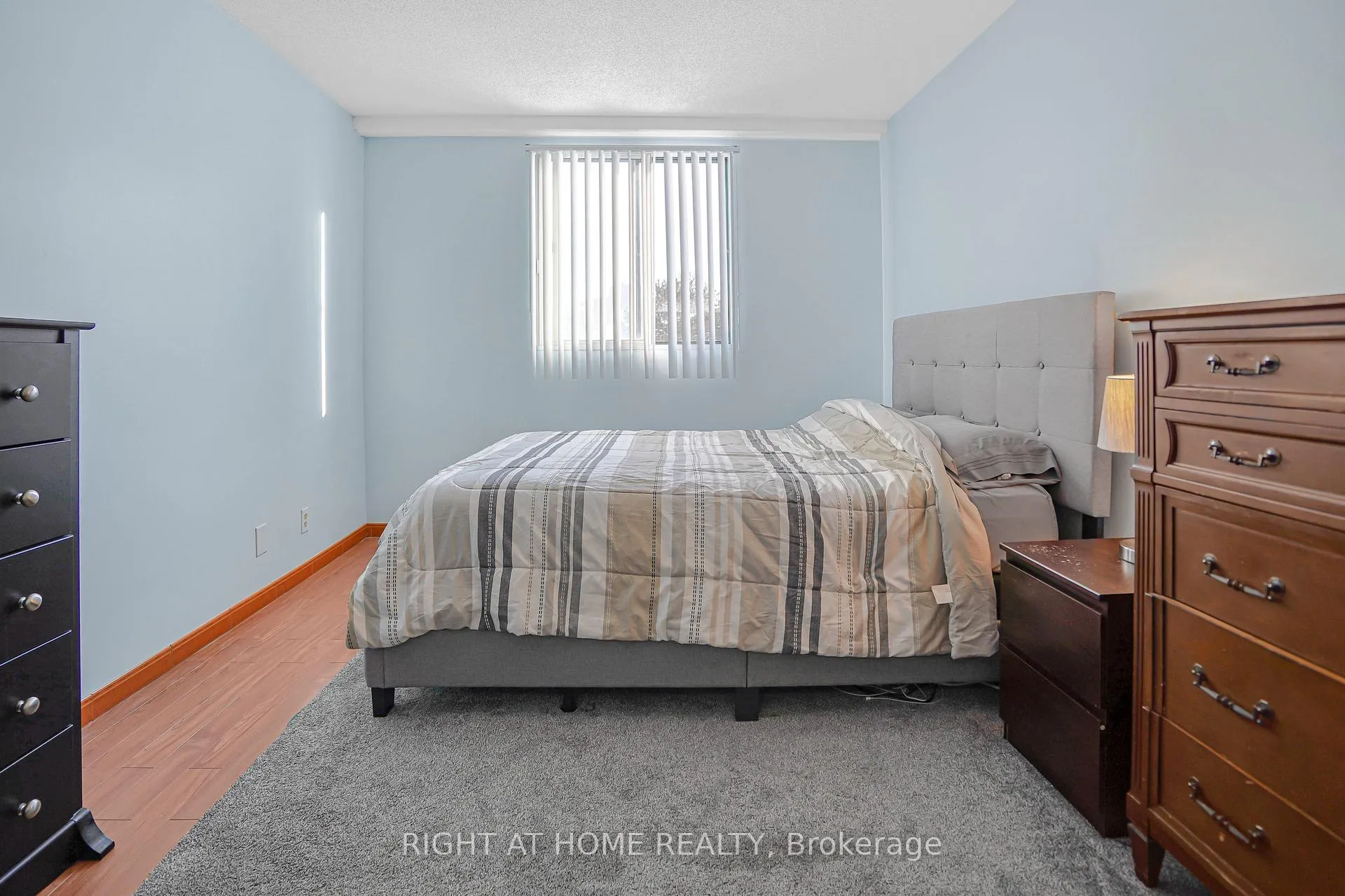 Photo 16 of Unit 203, 18 Holborn Court, Kitchener — HOMEH