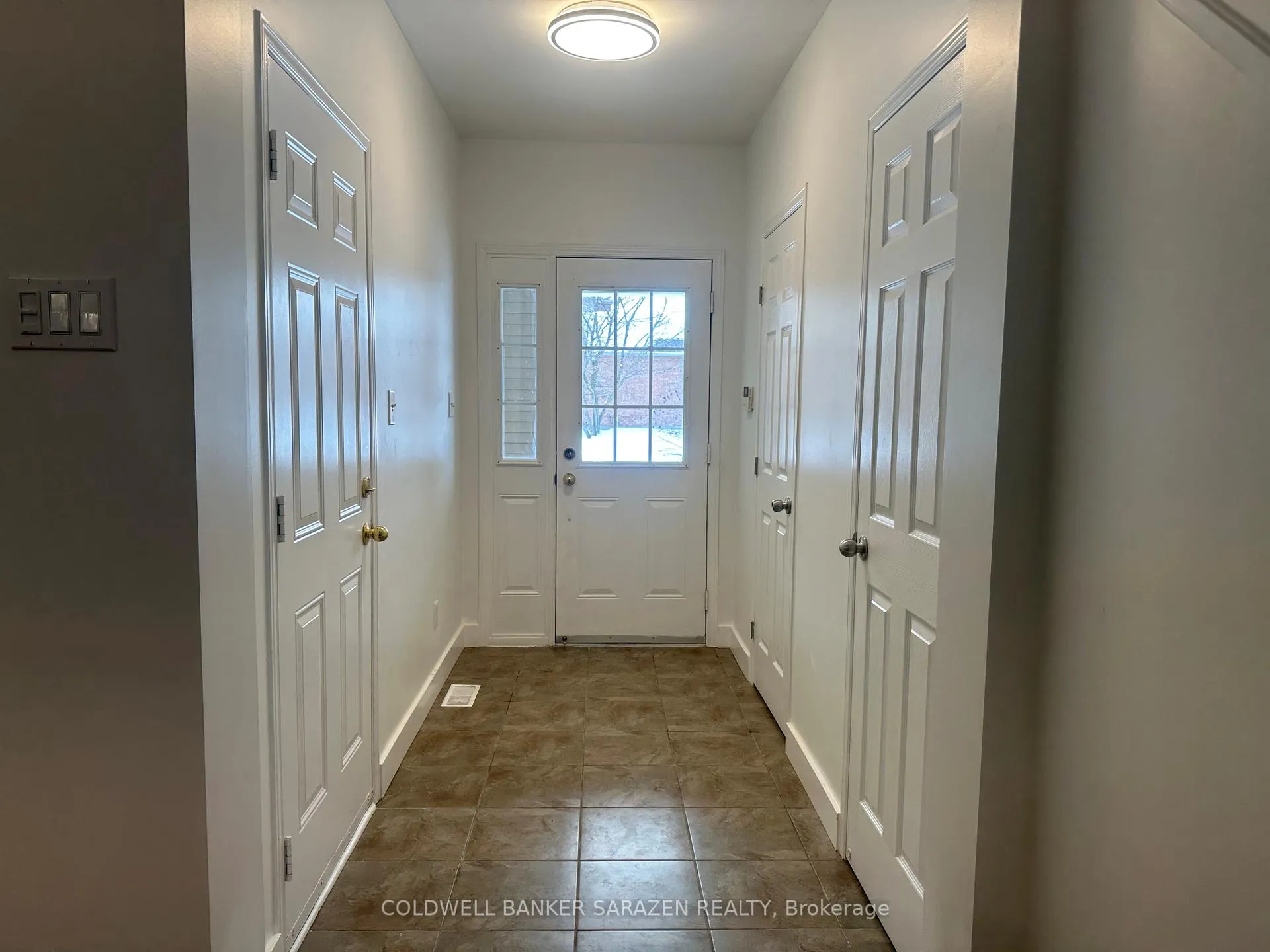 Photo 6 of 454 Wisteria Crescent, Ottawa, Hunt Club — HOMEH