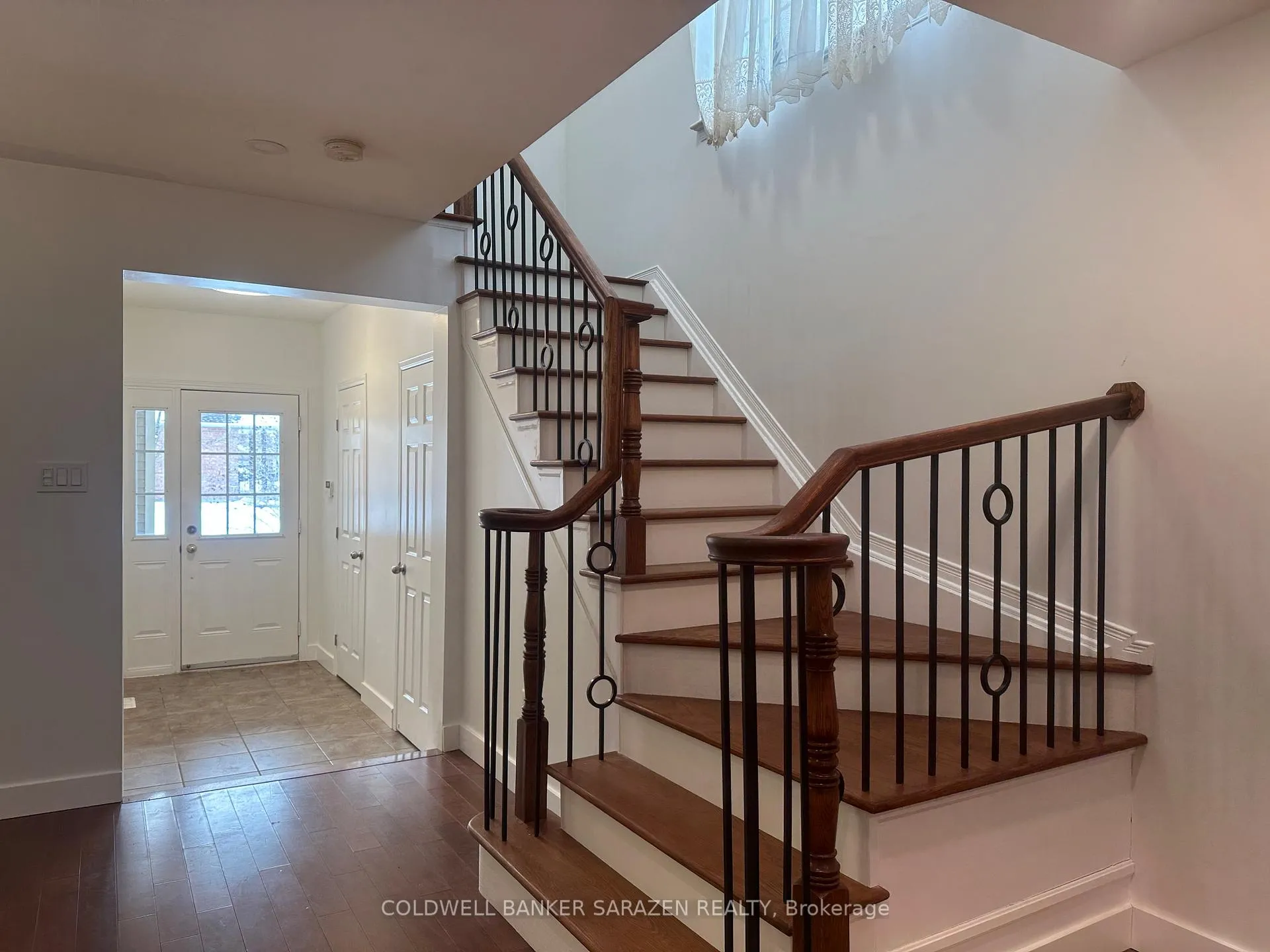 Photo 7 of 454 Wisteria Crescent, Ottawa, Hunt Club — HOMEH