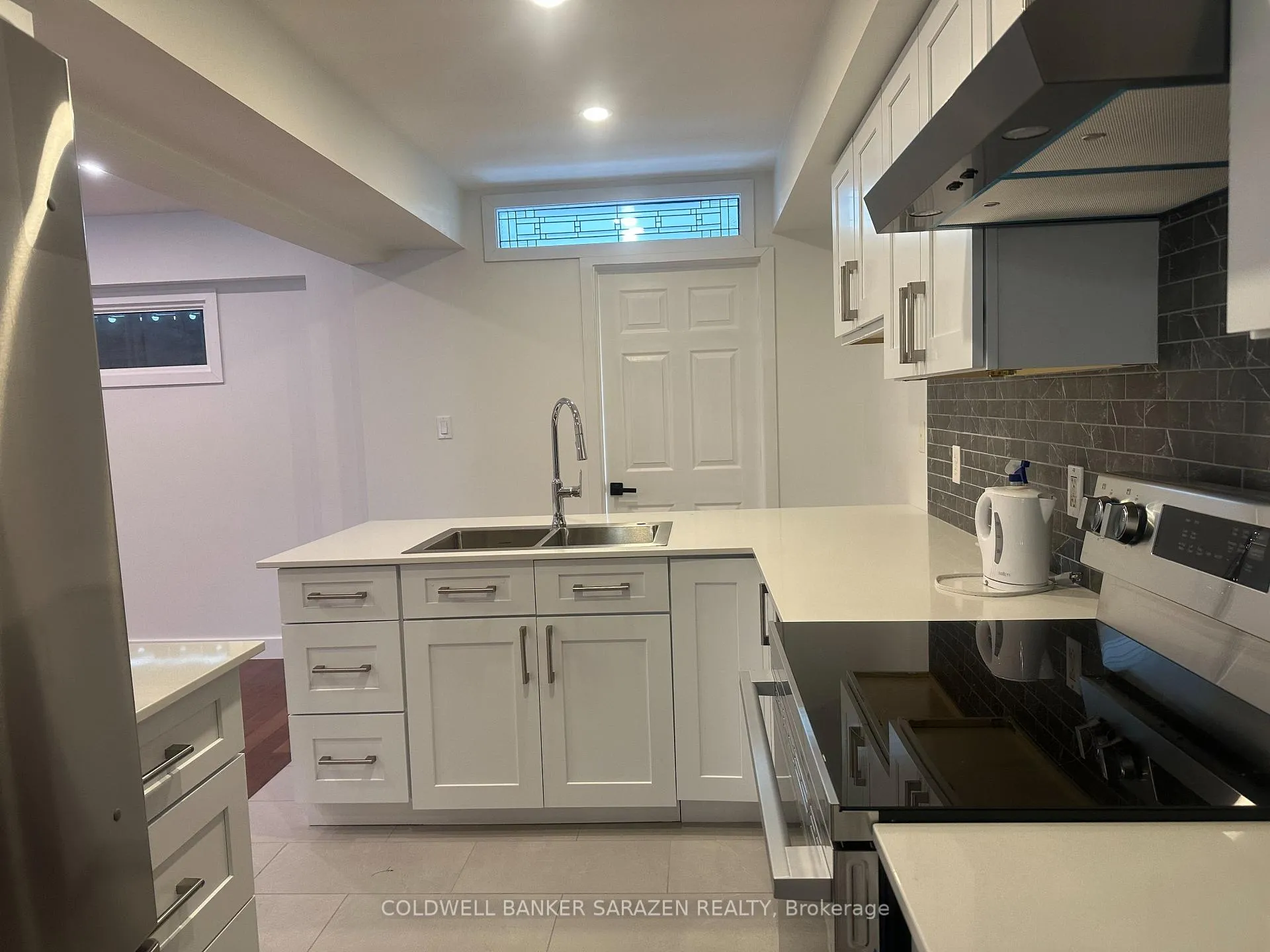 Photo 11 of 454 Wisteria Crescent, Ottawa, Hunt Club — HOMEH