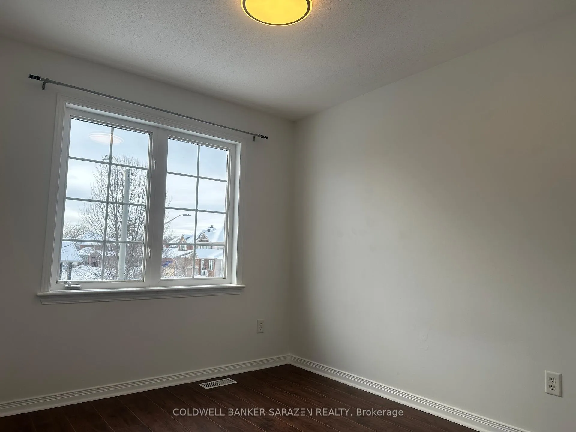 Photo 19 of 454 Wisteria Crescent, Ottawa, Hunt Club — HOMEH