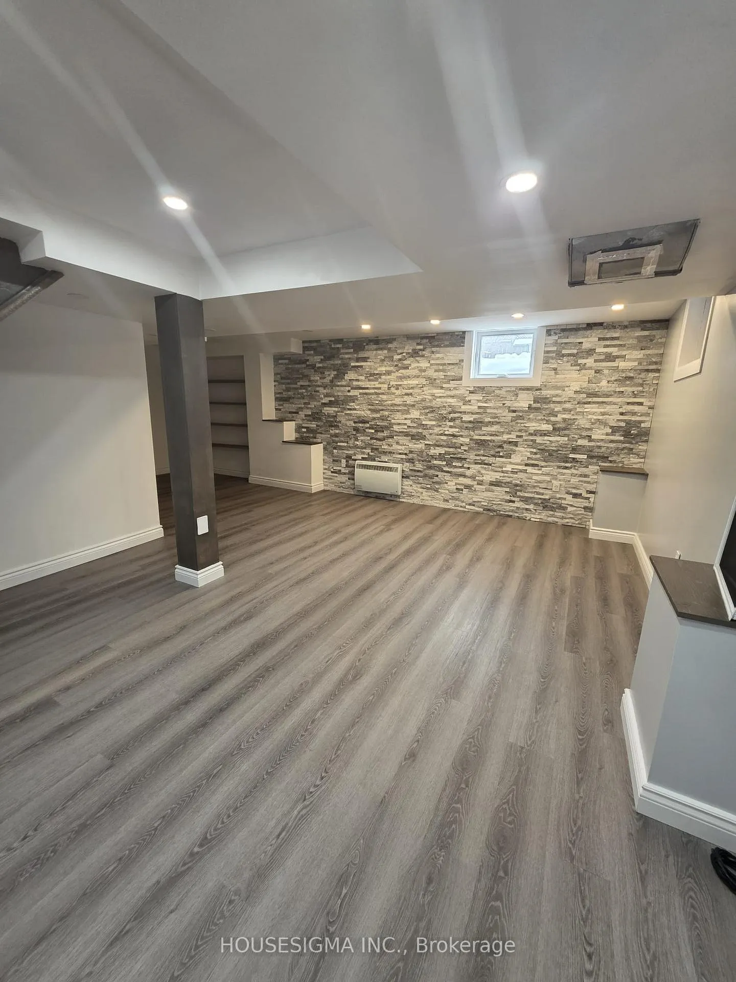 Photo 13 of 471 John Deisman Boulevard, Vaughan, Vellore Village — HOMEH