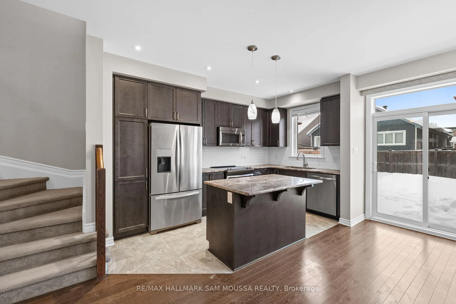 Photo 12 of 371 Warmstone Drive, Ottawa, Stittsville (North) — HOMEH