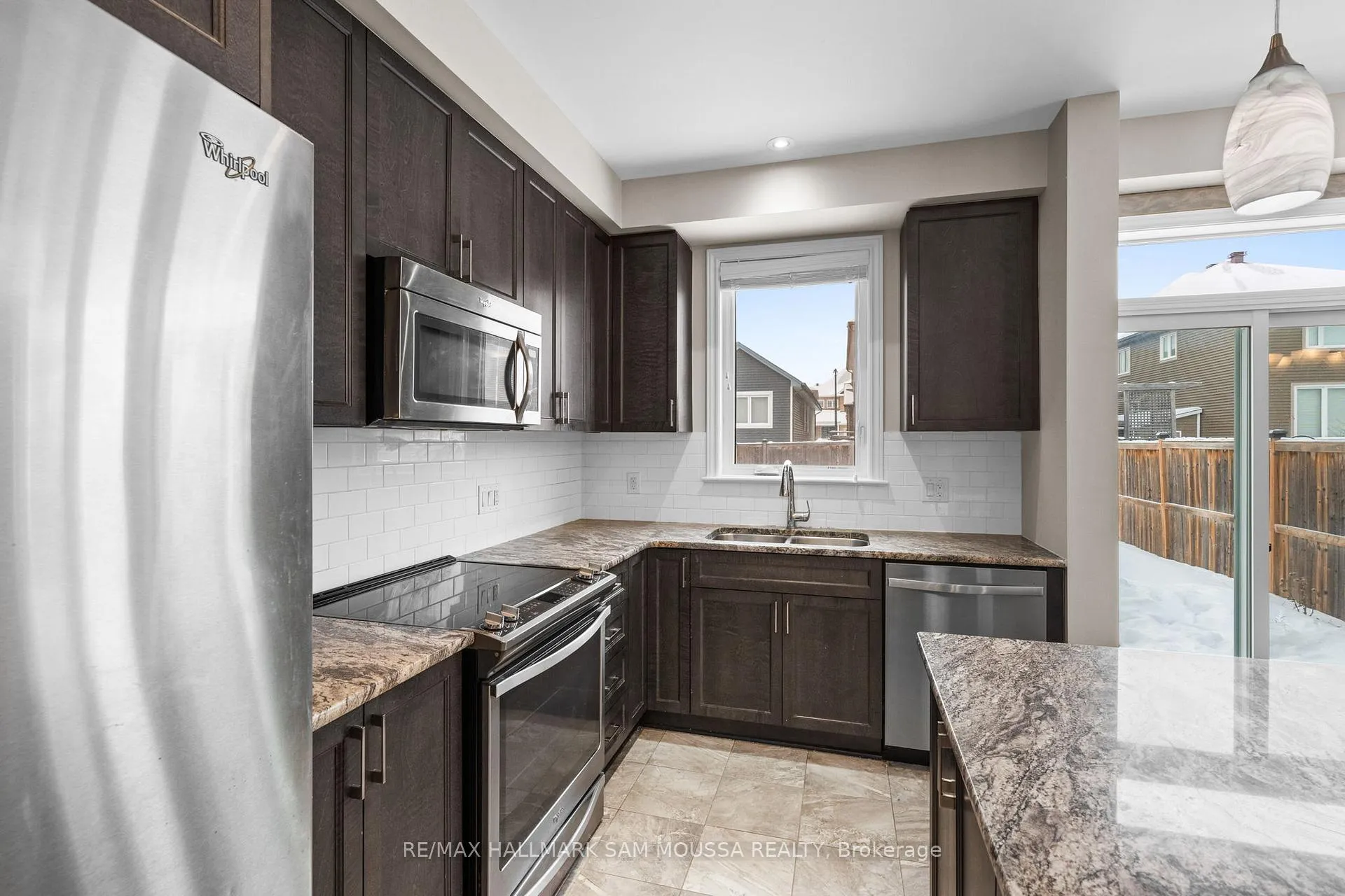 Photo 13 of 371 Warmstone Drive, Ottawa, Stittsville (North) — HOMEH