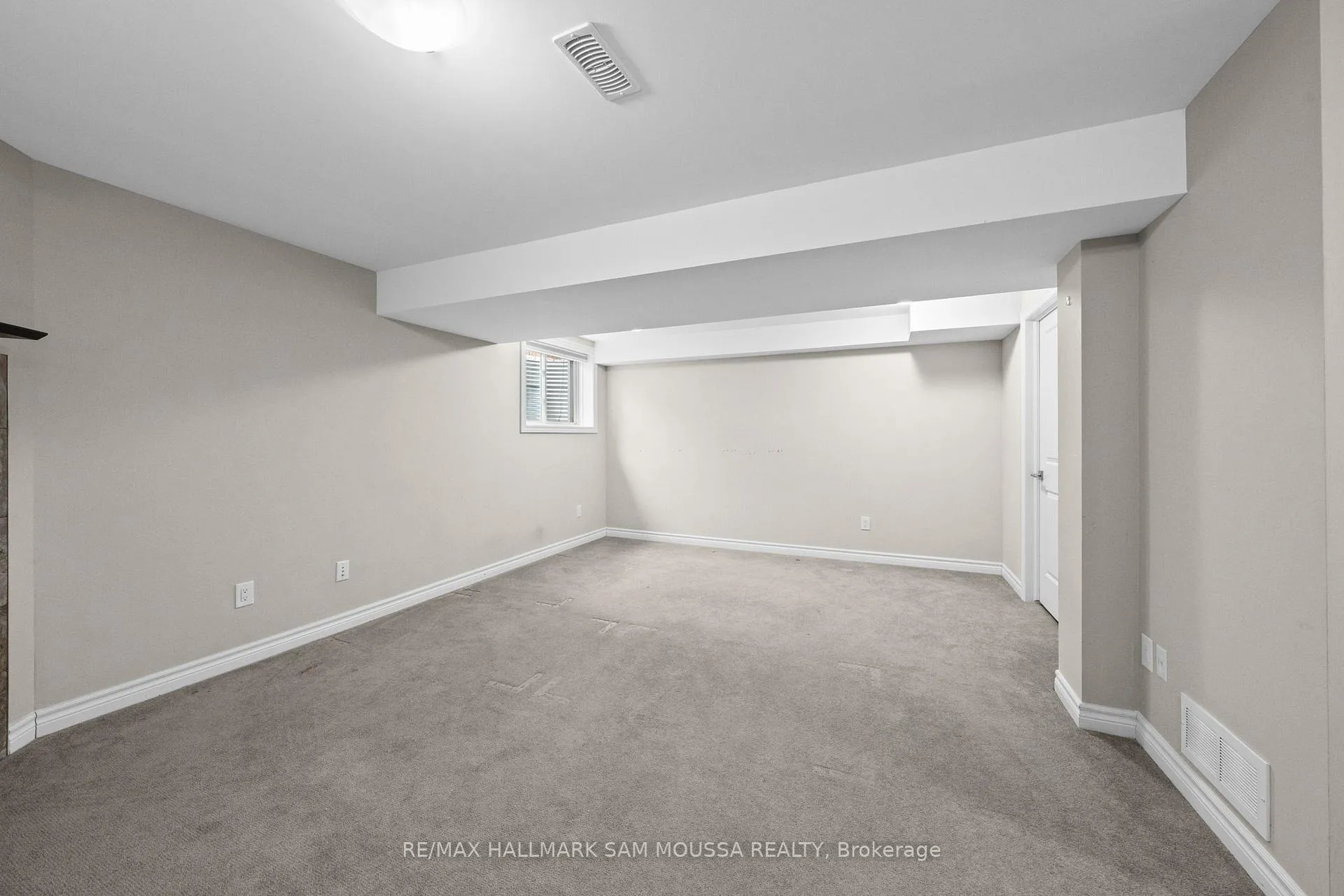 Photo 35 of 371 Warmstone Drive, Ottawa, Stittsville (North) — HOMEH