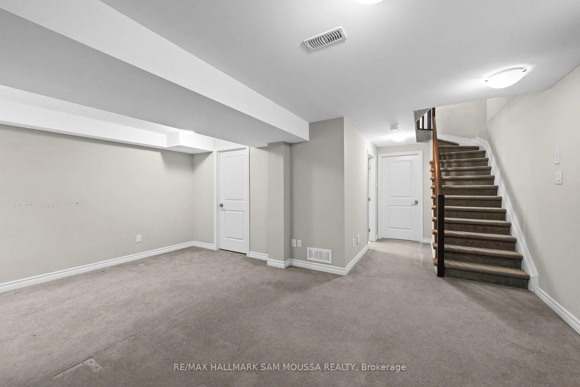 Photo 38 of 371 Warmstone Drive, Ottawa, Stittsville (North) — HOMEH