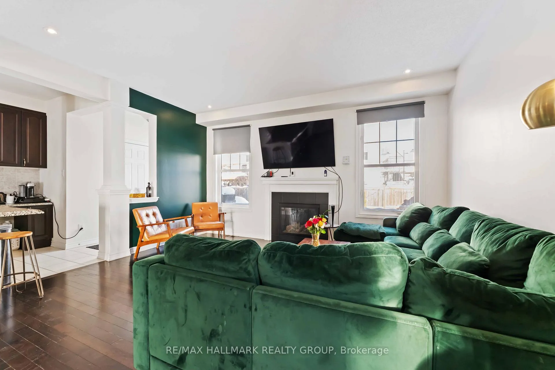 Photo 4 of 168 Flowing Creek Circle, Ottawa, Kanata - Emerald Meadows/Trailwest — HOMEH